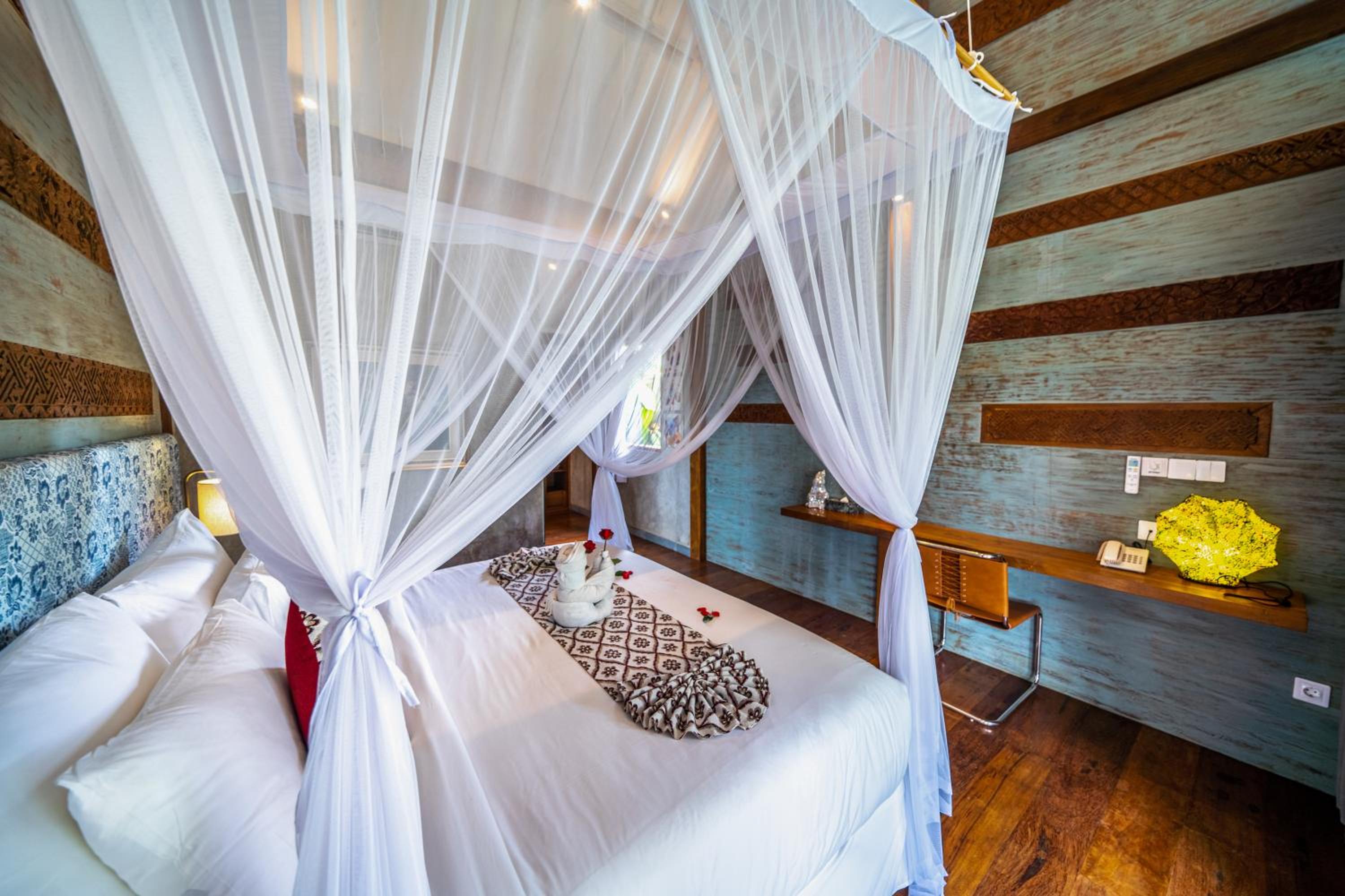 Two Bedroom Luxury Pool Villa - Photo 22