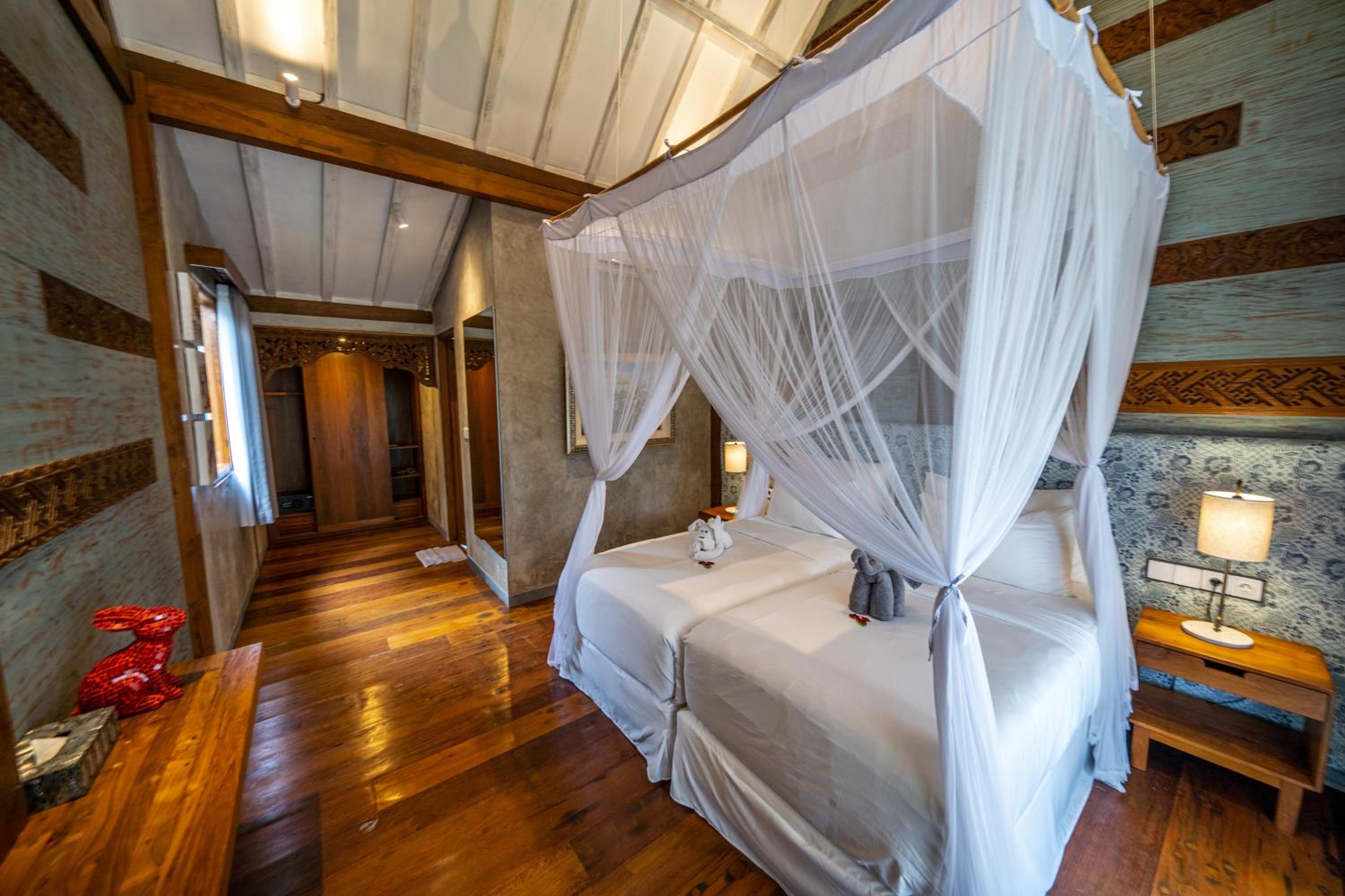 Two Bedroom Luxury Pool Villa - Photo 10