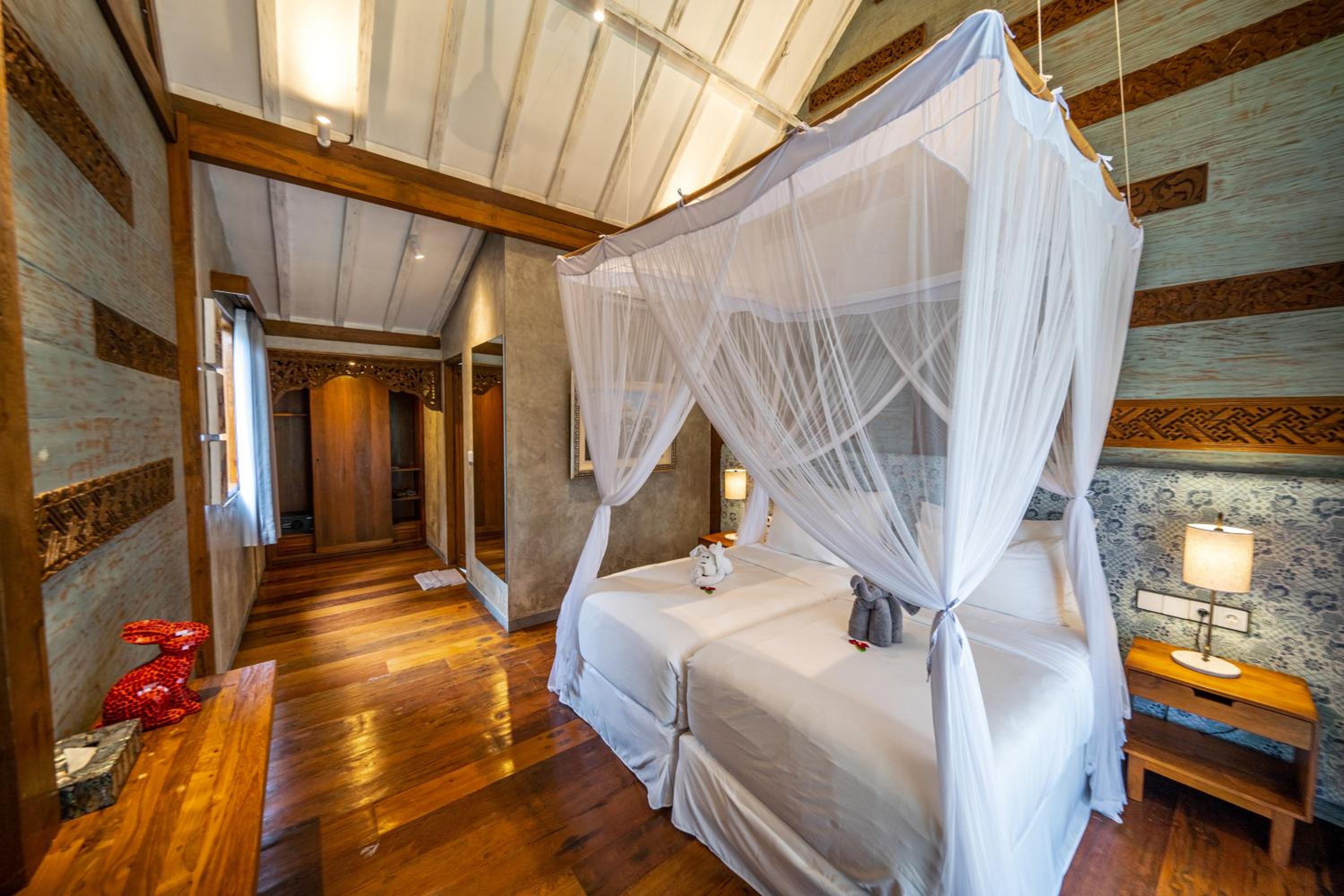 Two Bedroom Luxury Pool Villa - Photo 23