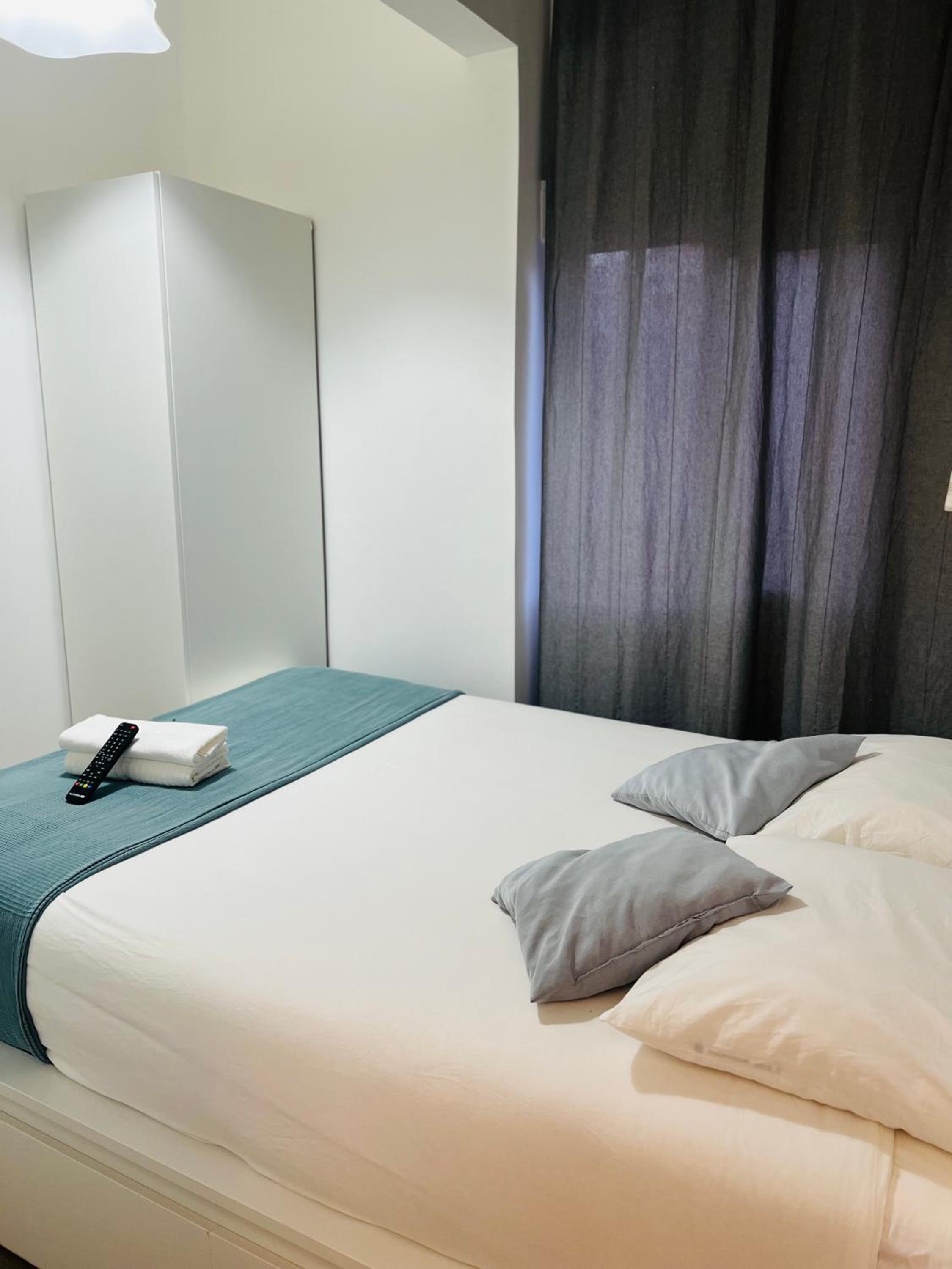 Double Room with Private Bathroom photo 2