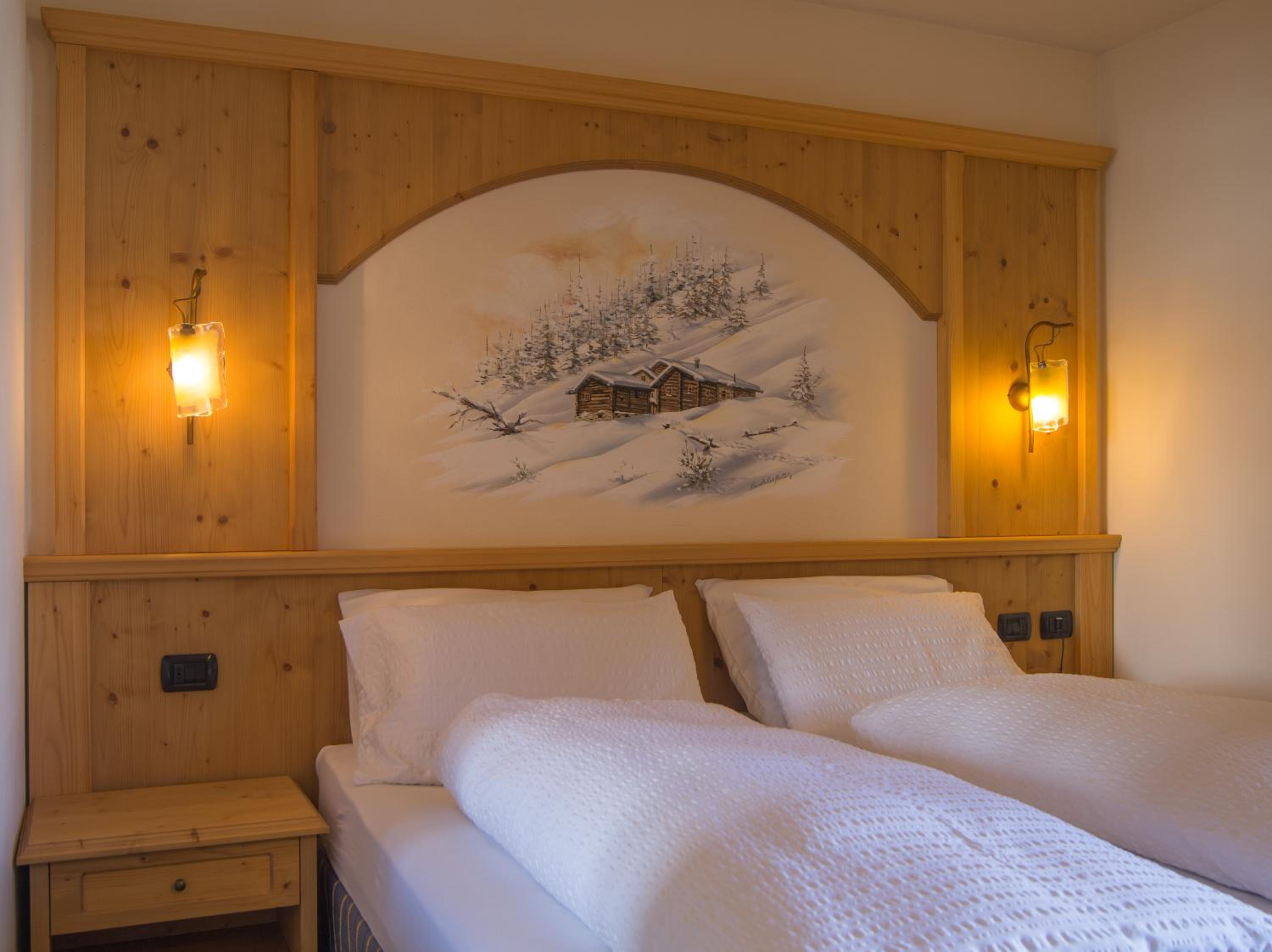 Twin Room with Balcony photo 2