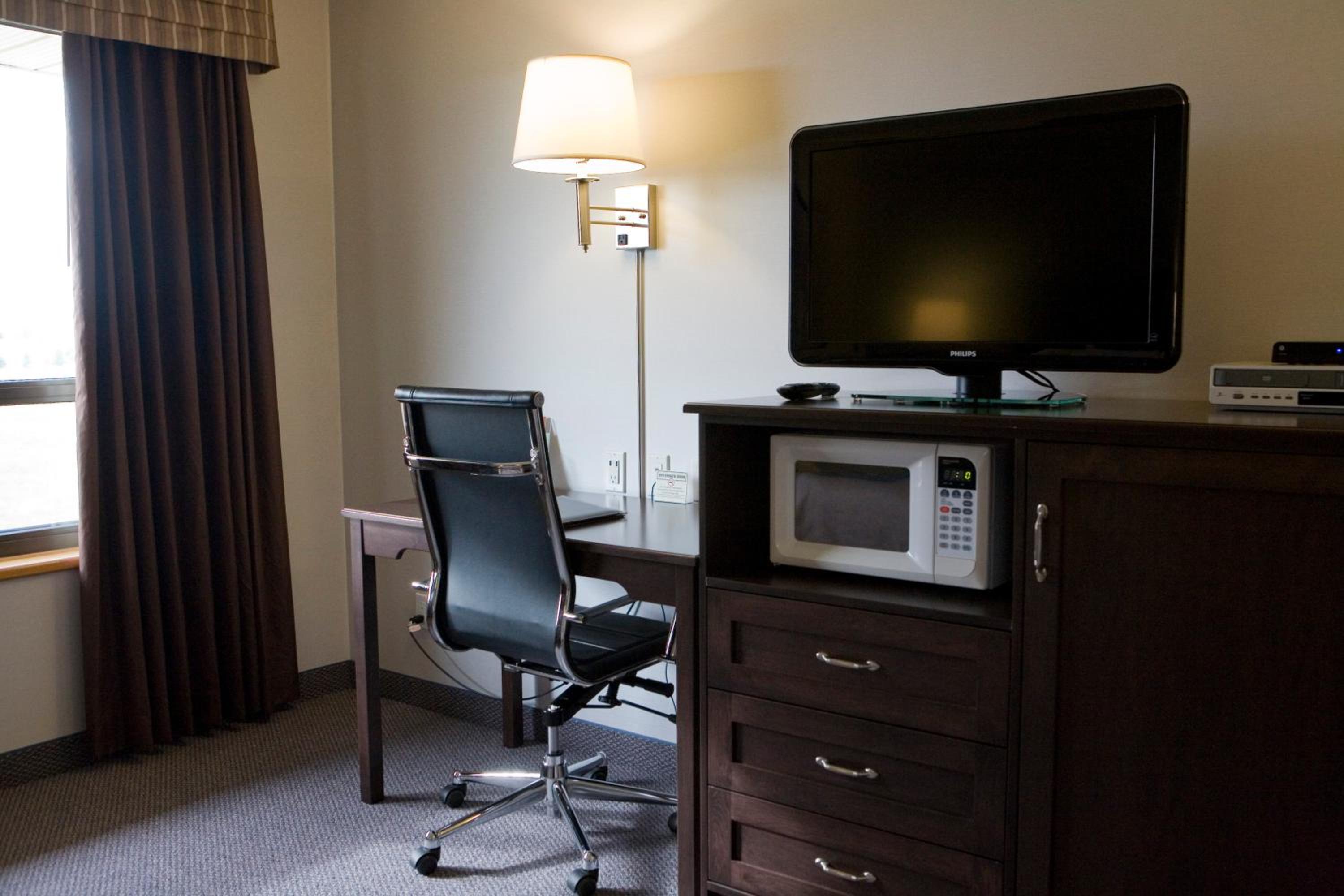 Deluxe King Room with Park View - Non-Smoking - Photo 3
