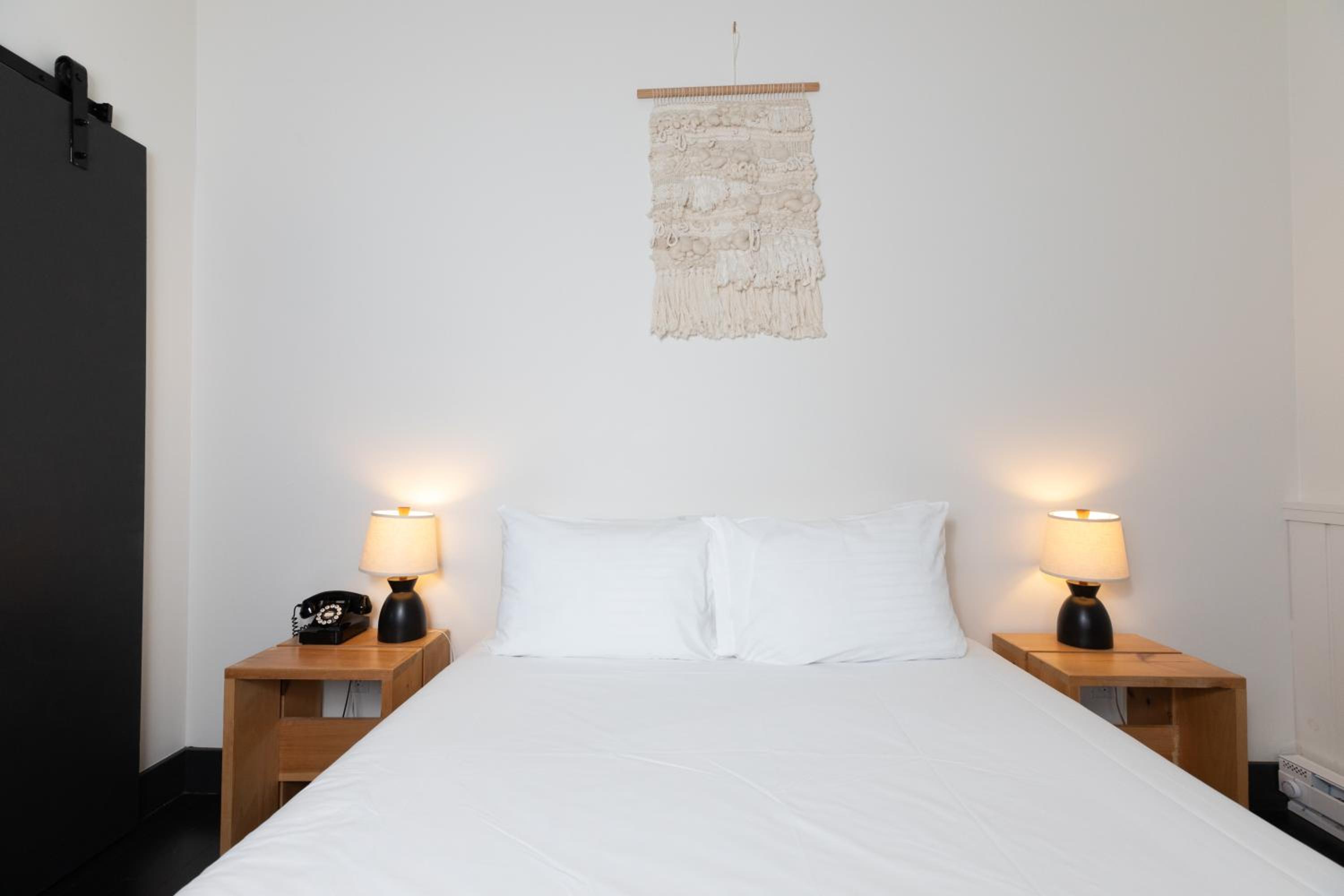 Suite with Mountain View