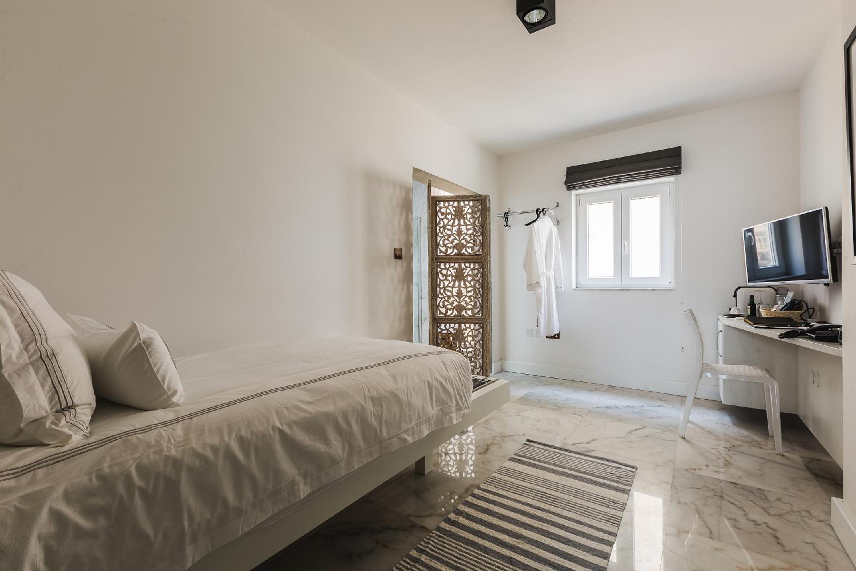 Superior Single Room