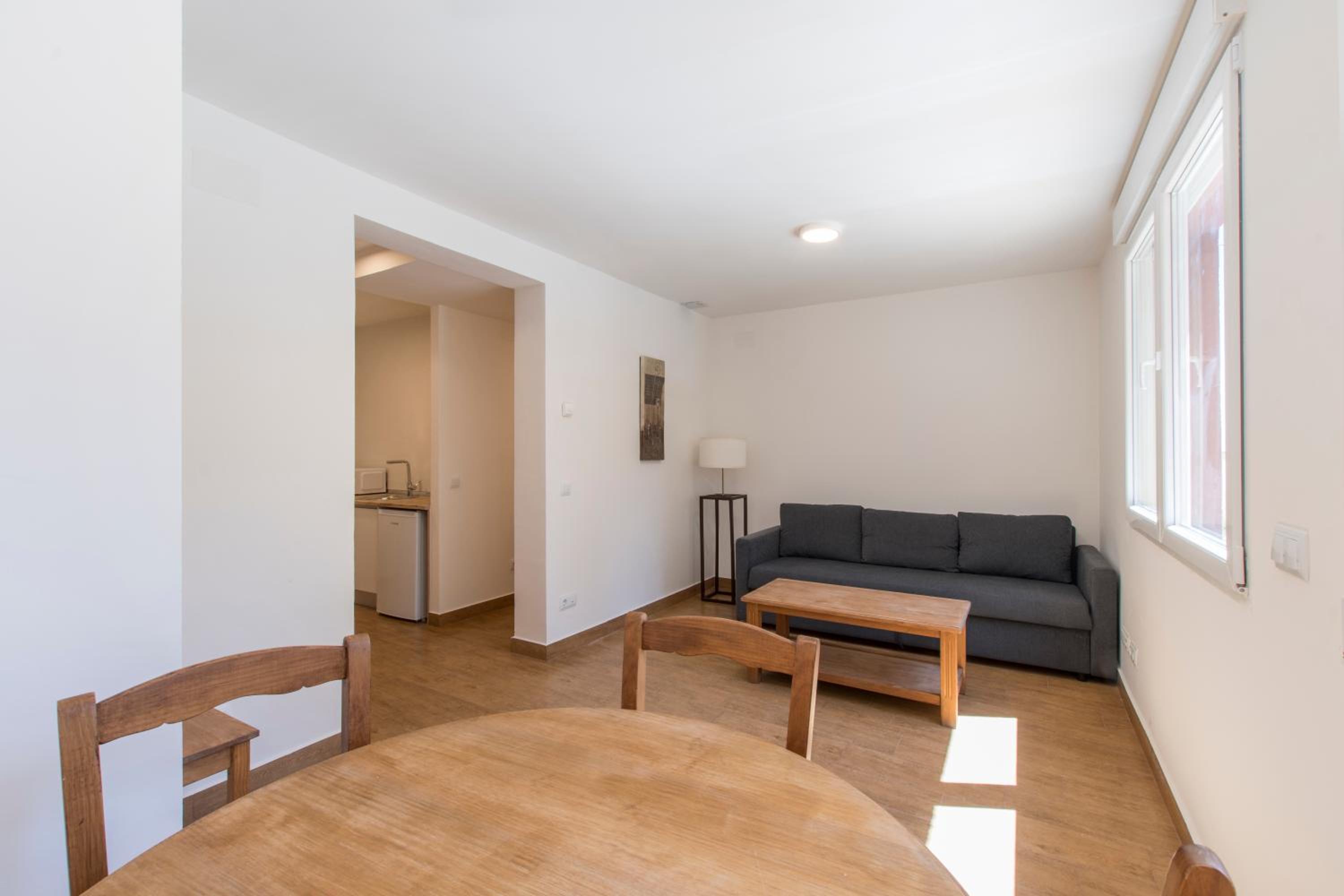 Two-Bedroom Standard Apartment photo 3