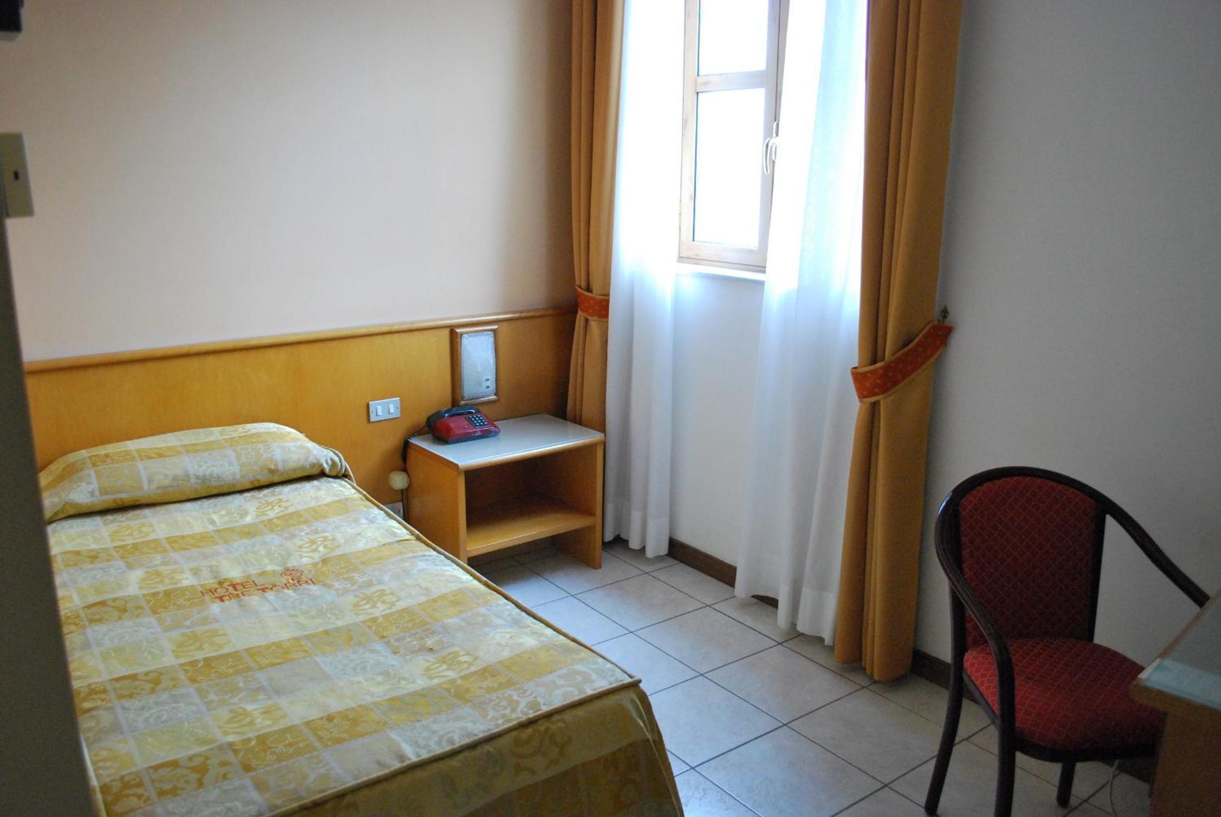 Standard Single Room