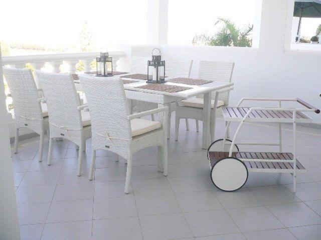 Two-Bedroom Deluxe Apartment with Balcony