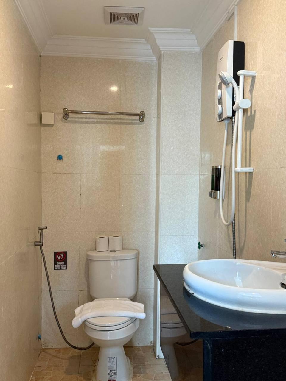 Triple Room - Photo 1