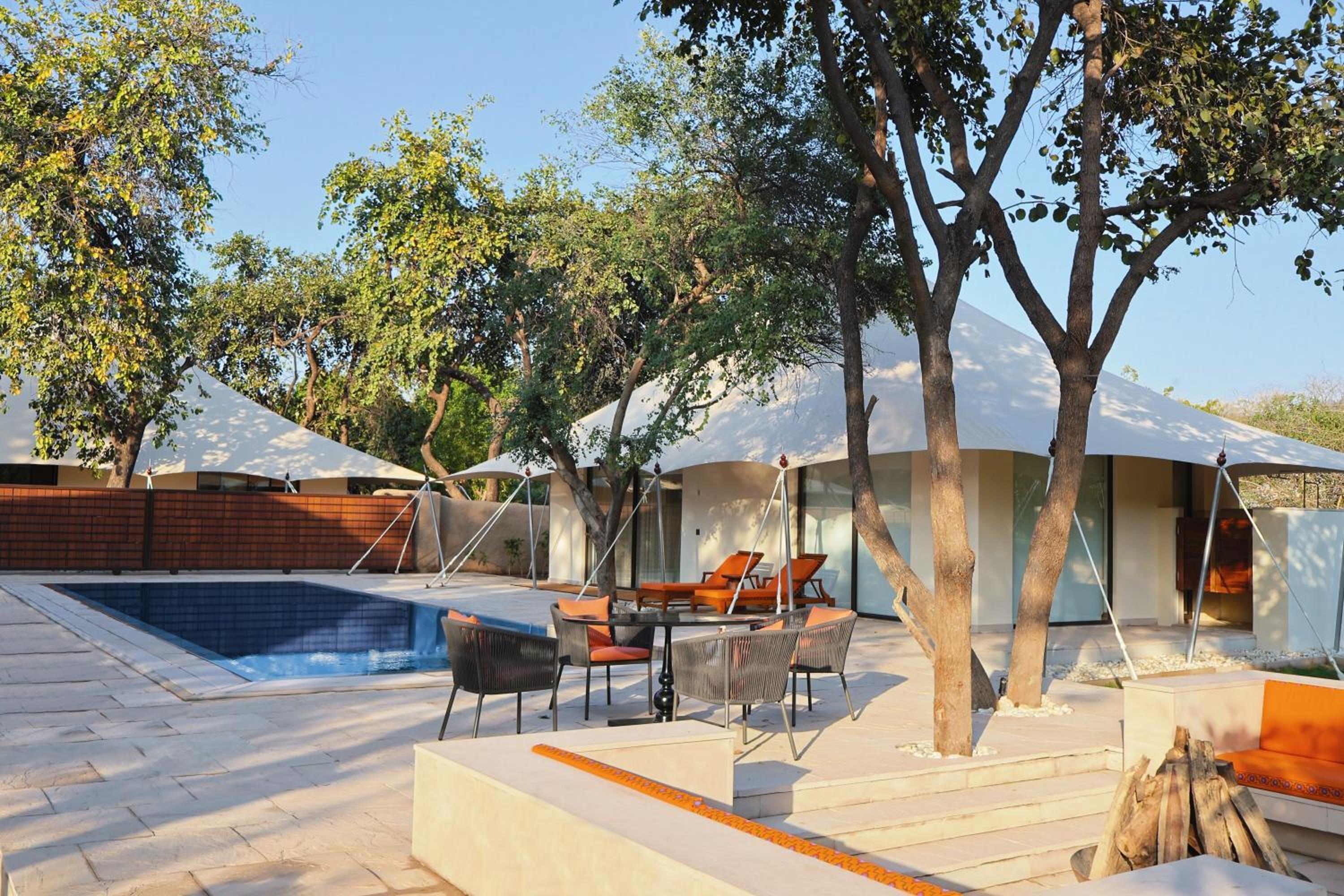 Royal Tent with Private Pool