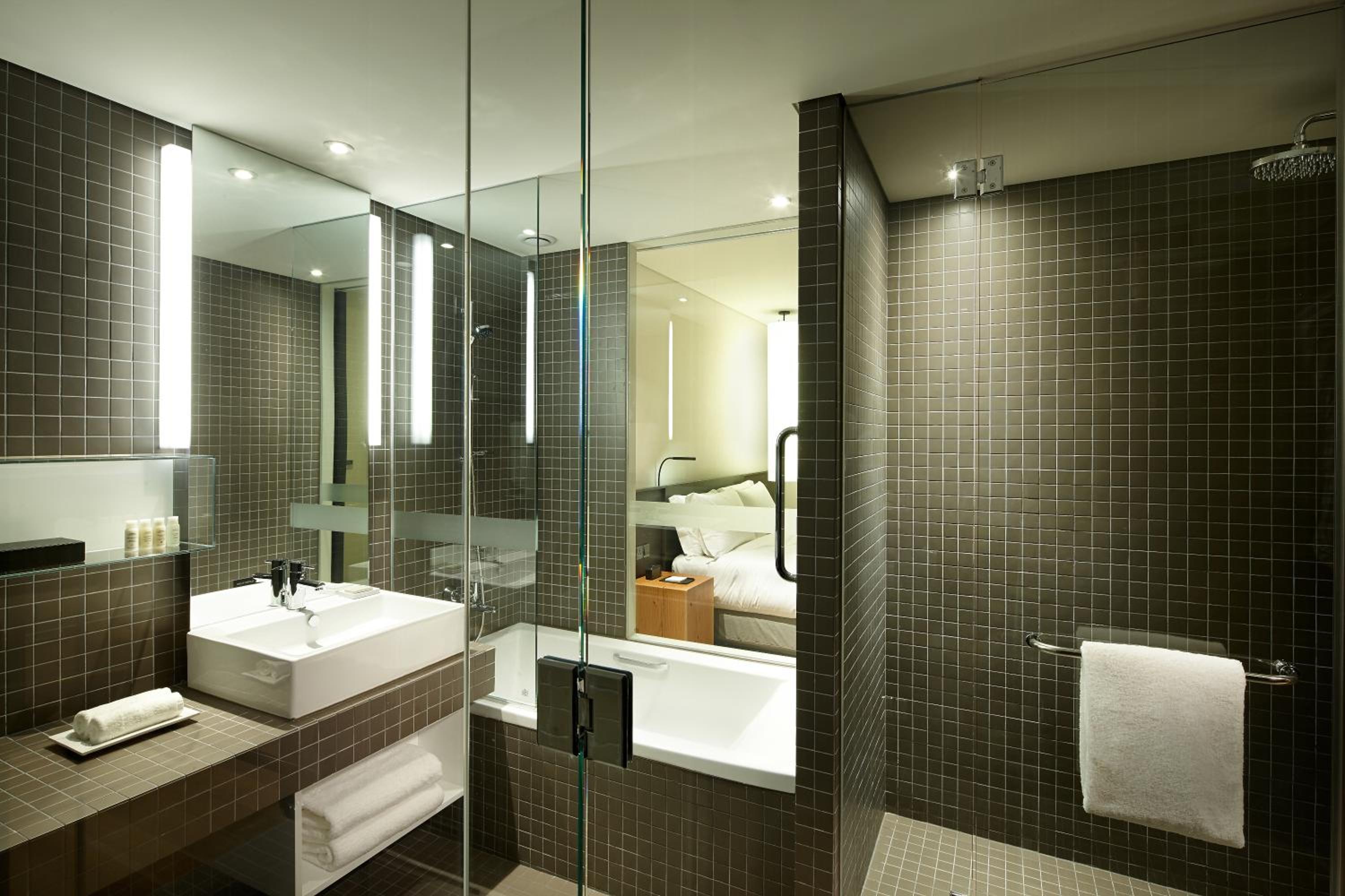 [Own Your Shilla Stay, Relax and Unwind]Deluxe Double Room
