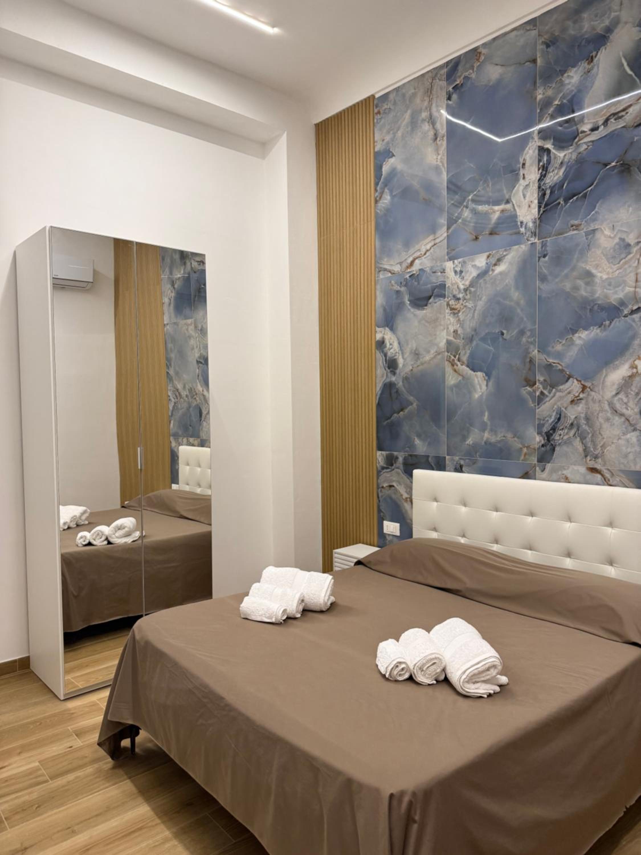 Large Double Room