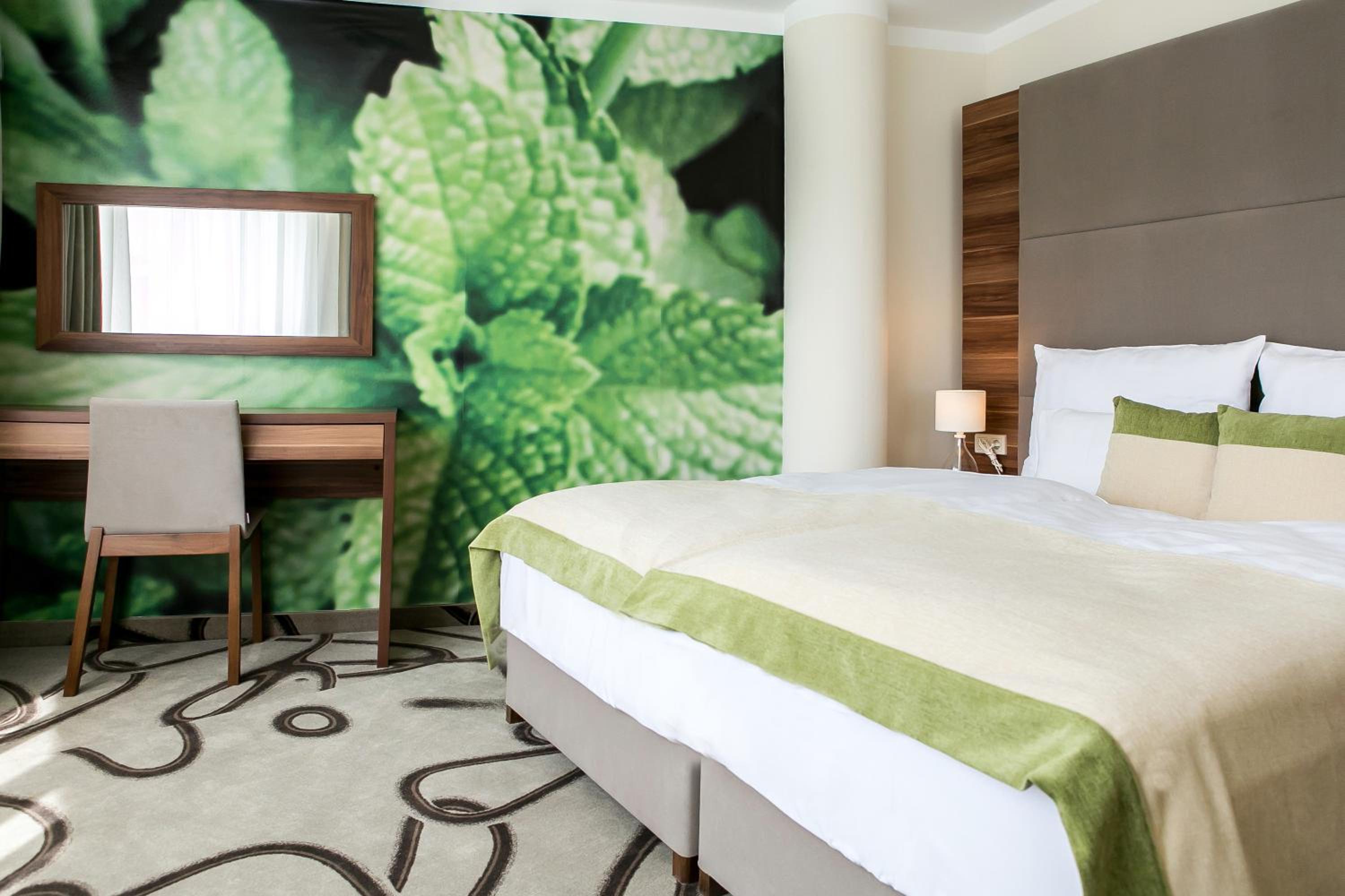 Superior Double or Twin Room with Balcony - Fragrance Room - Photo 3