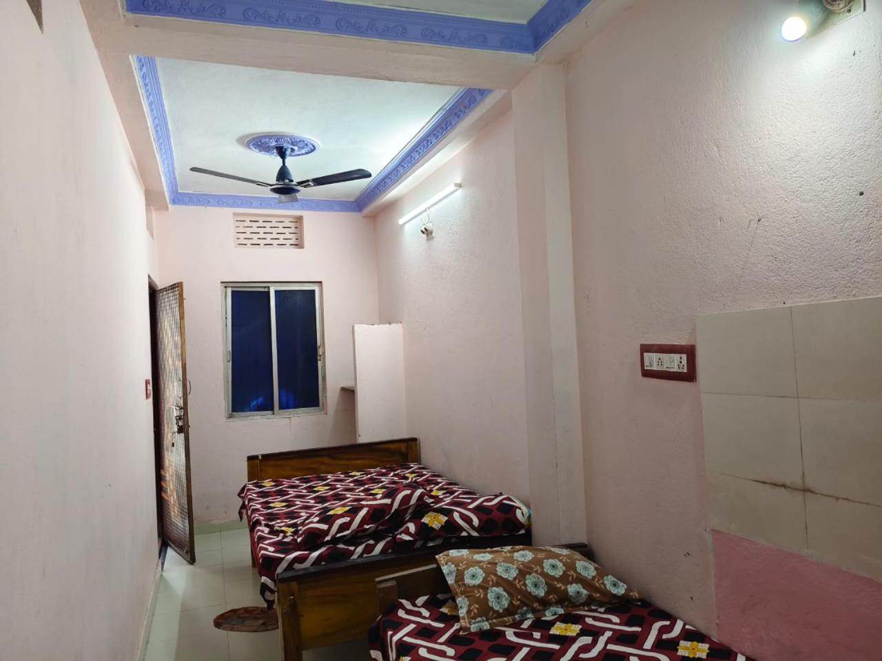 Classic Quadruple Room photo 2