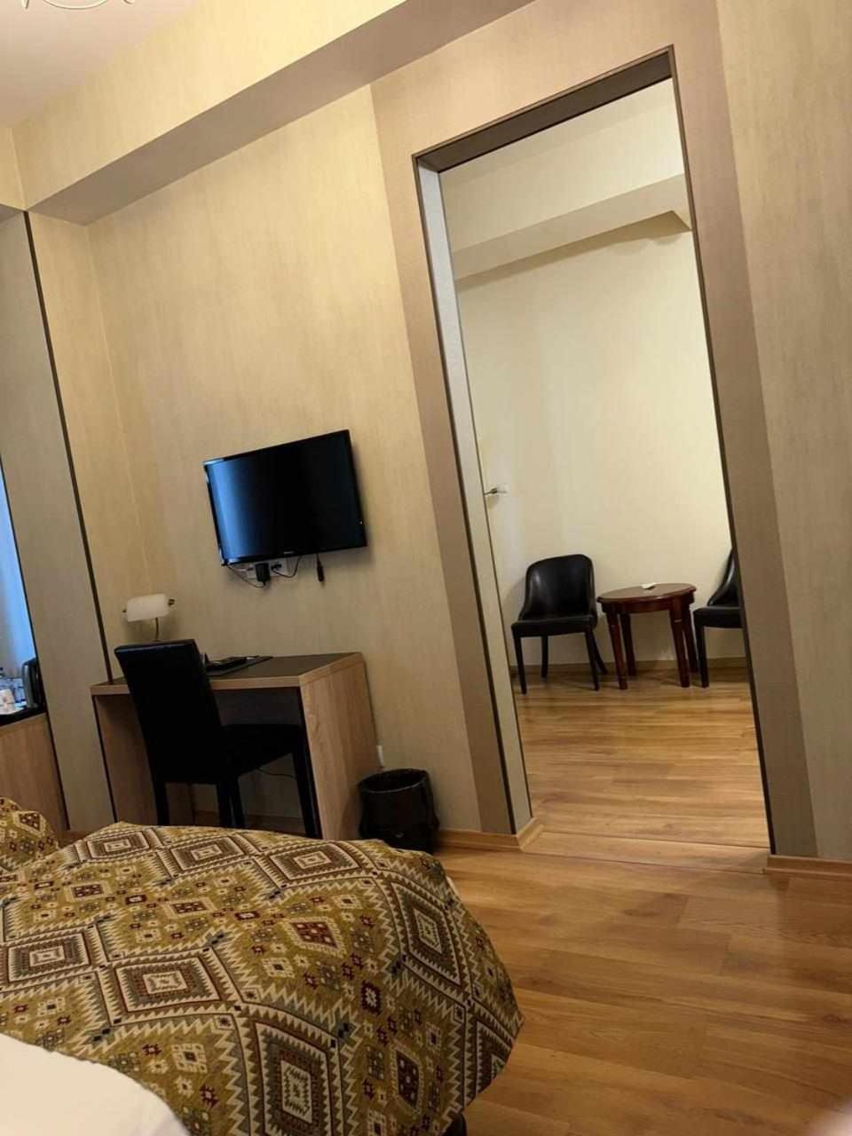 Quadruple Room with Balcony photo 3