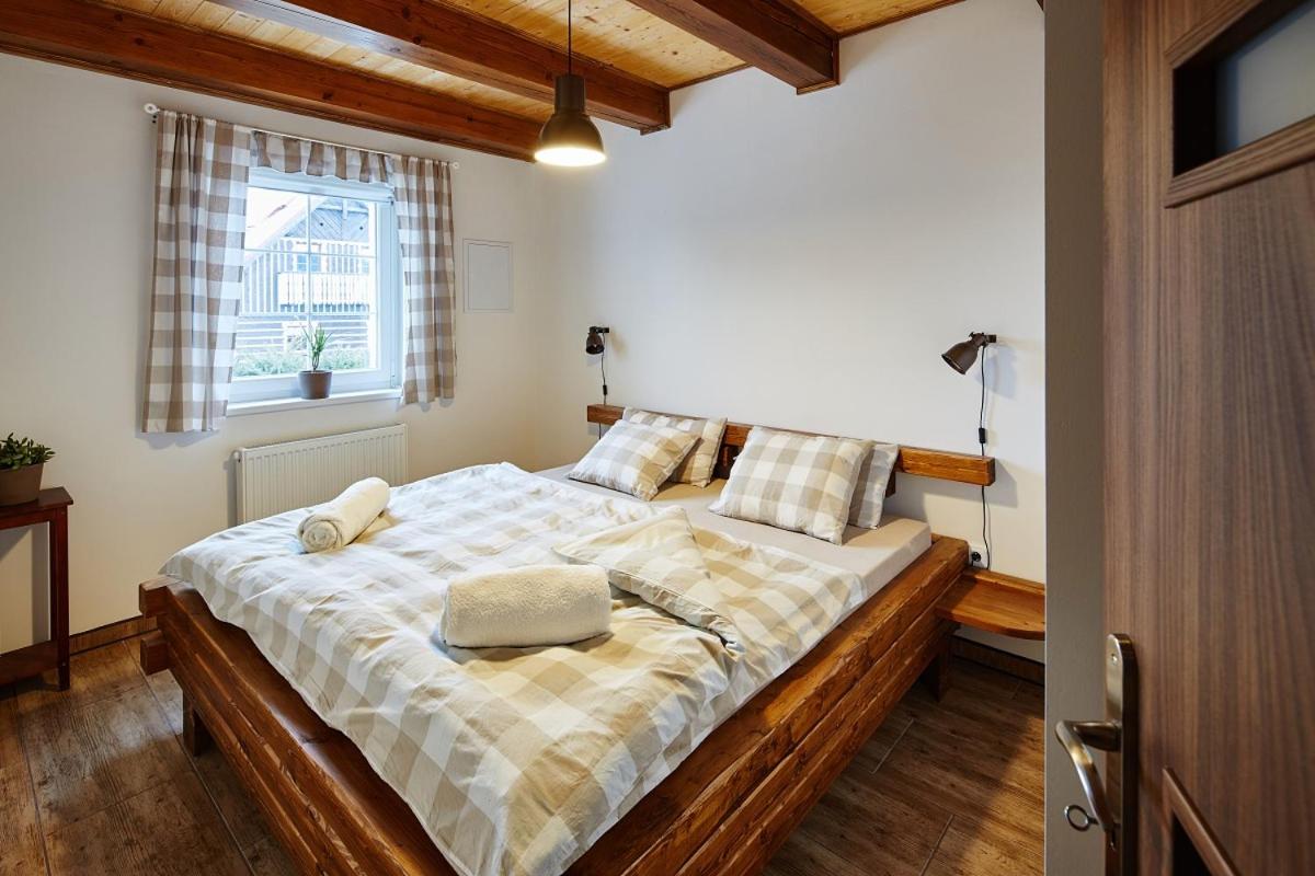 Four-Bedroom House photo 2