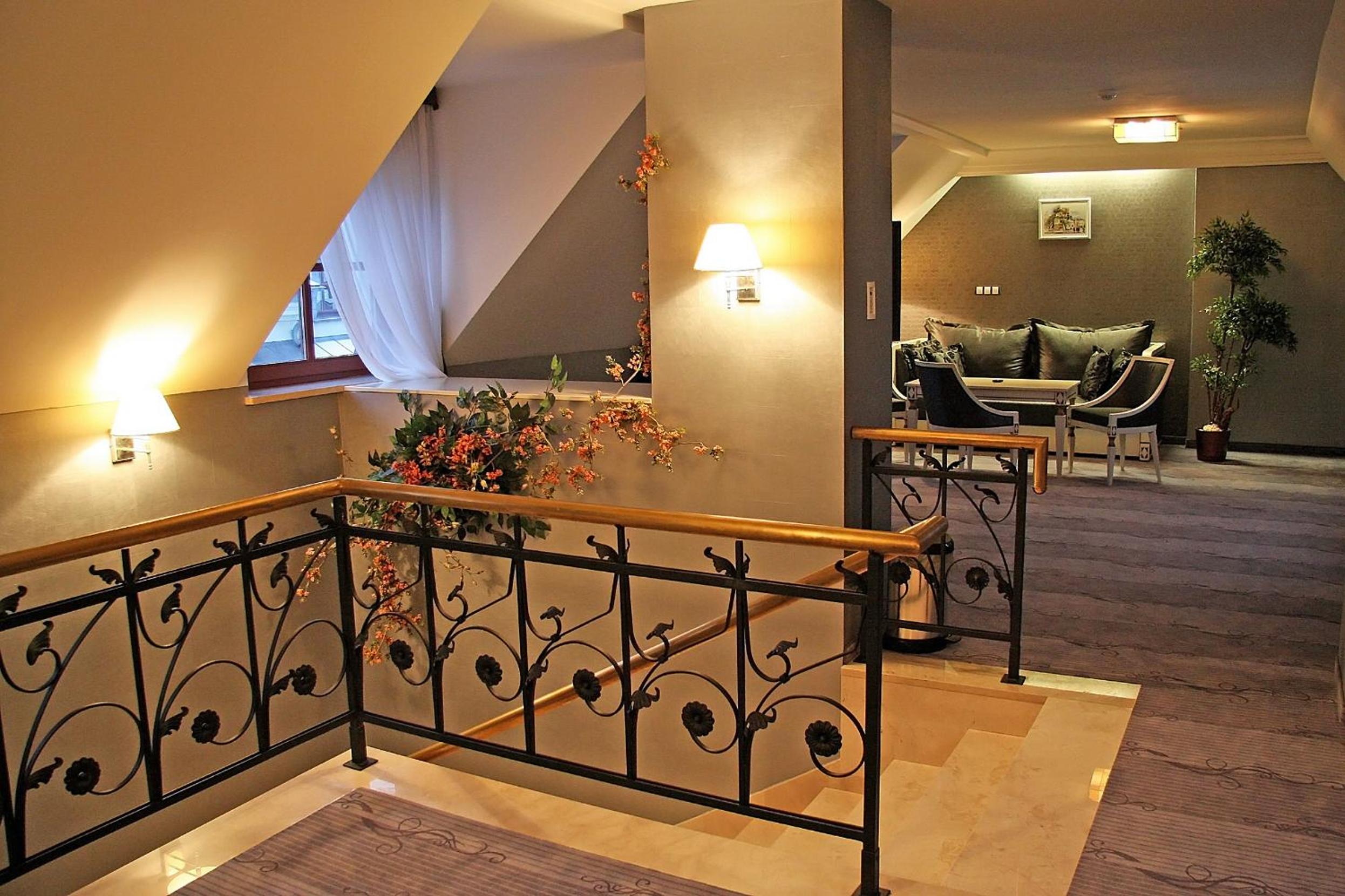 Apartment - Photo 3