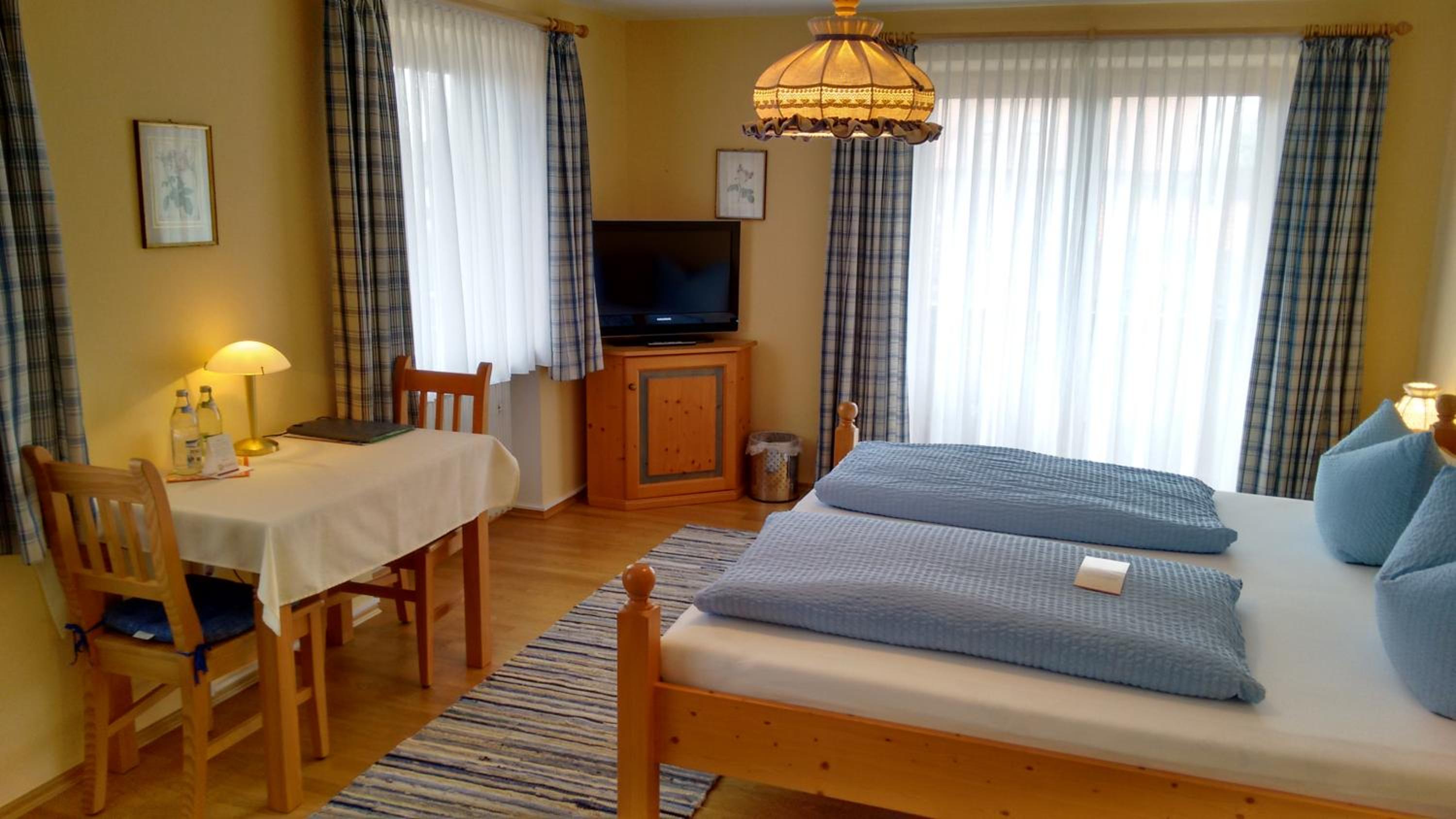 Double Room - Photo 4