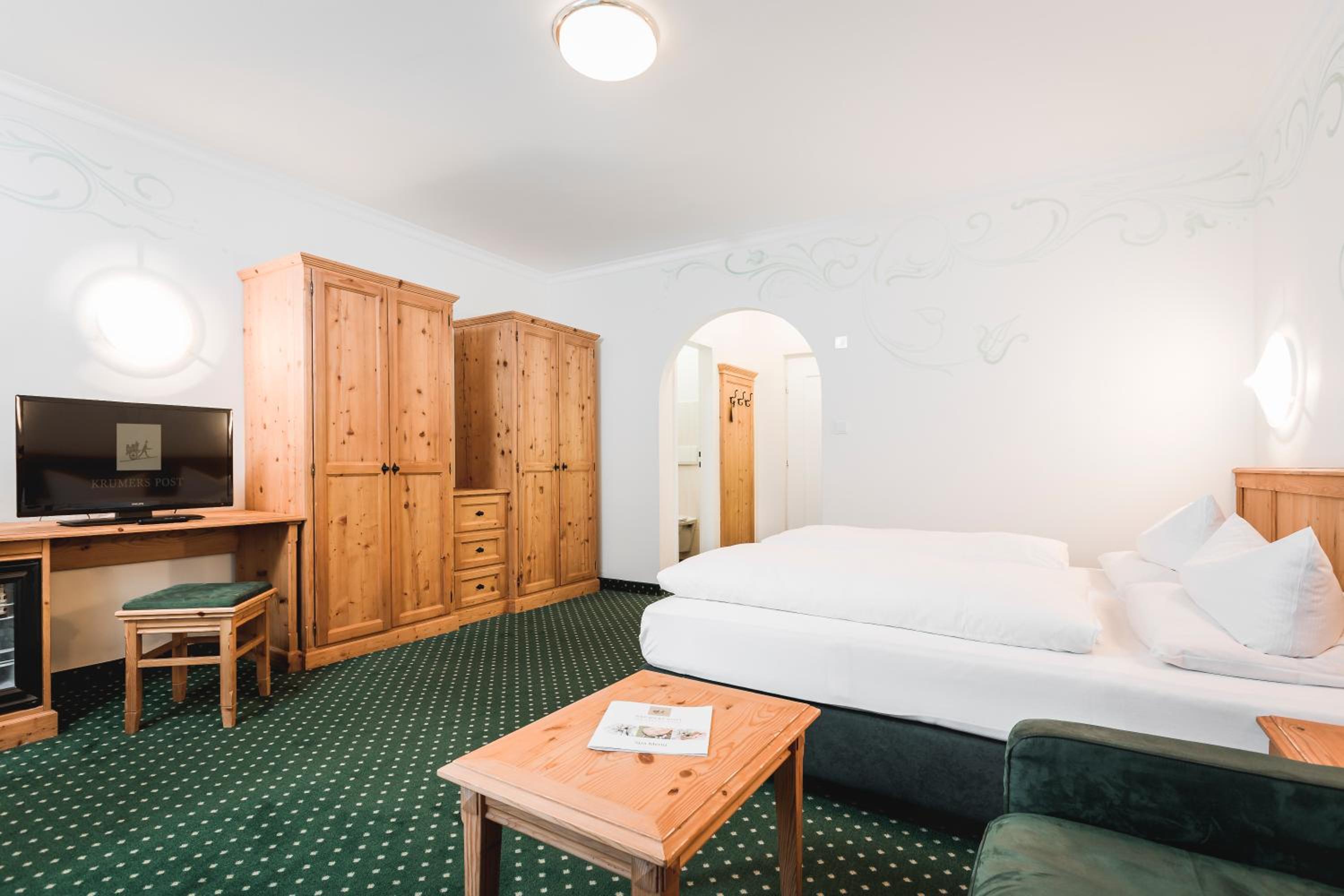 Comfort Double Room with Balcony and City View photo 1