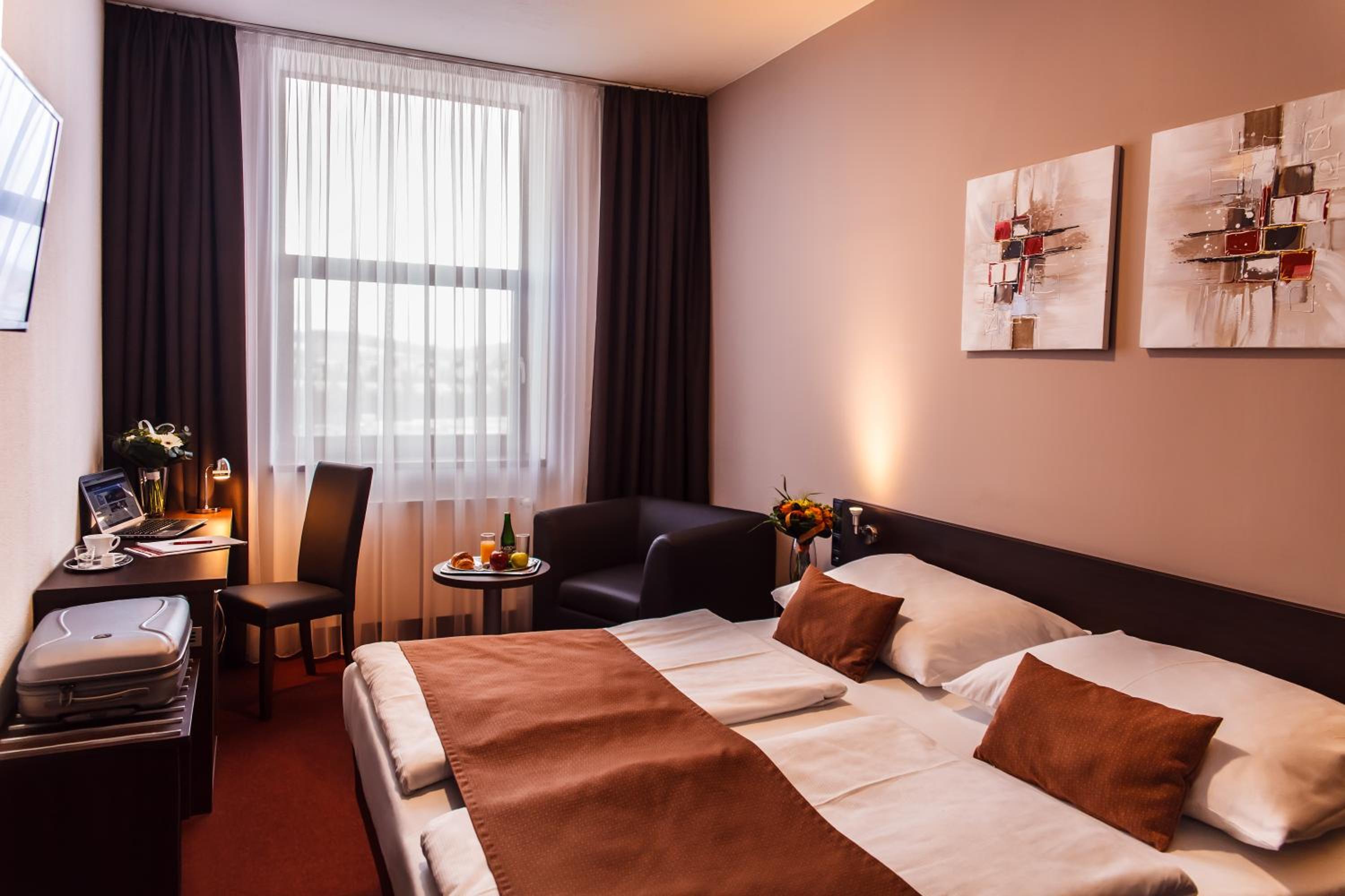 Double Room photo 2