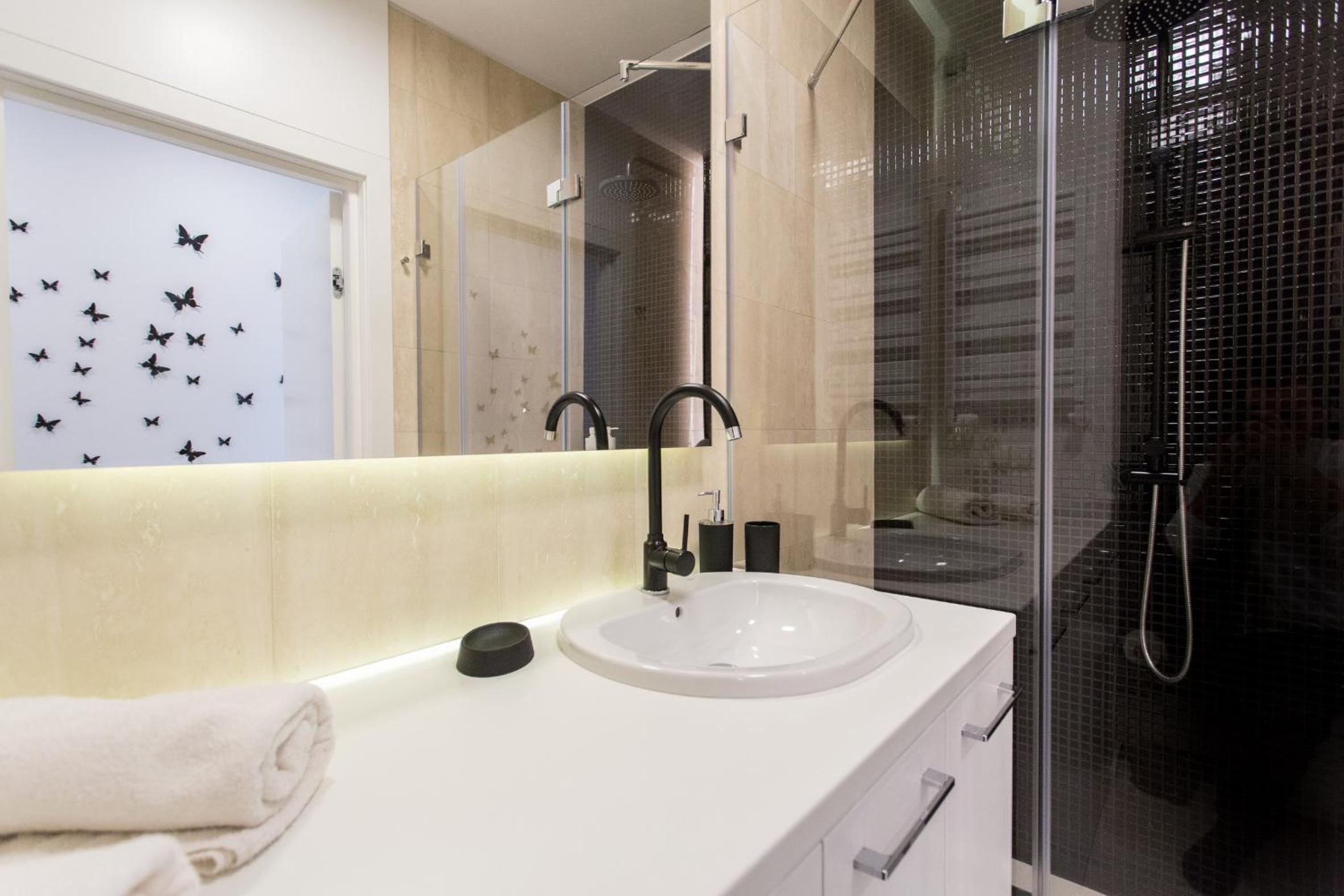 Superior Apartment - Photo 21