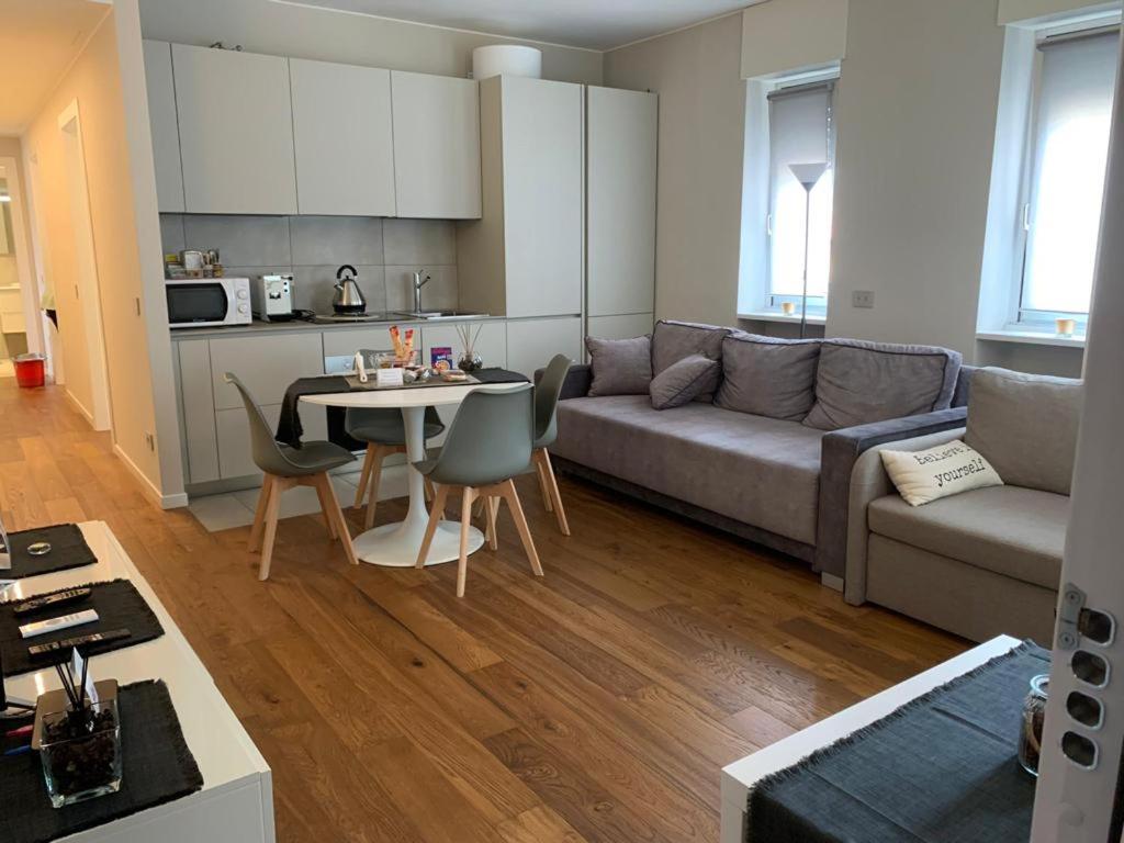 Three-Bedroom Deluxe Apartment