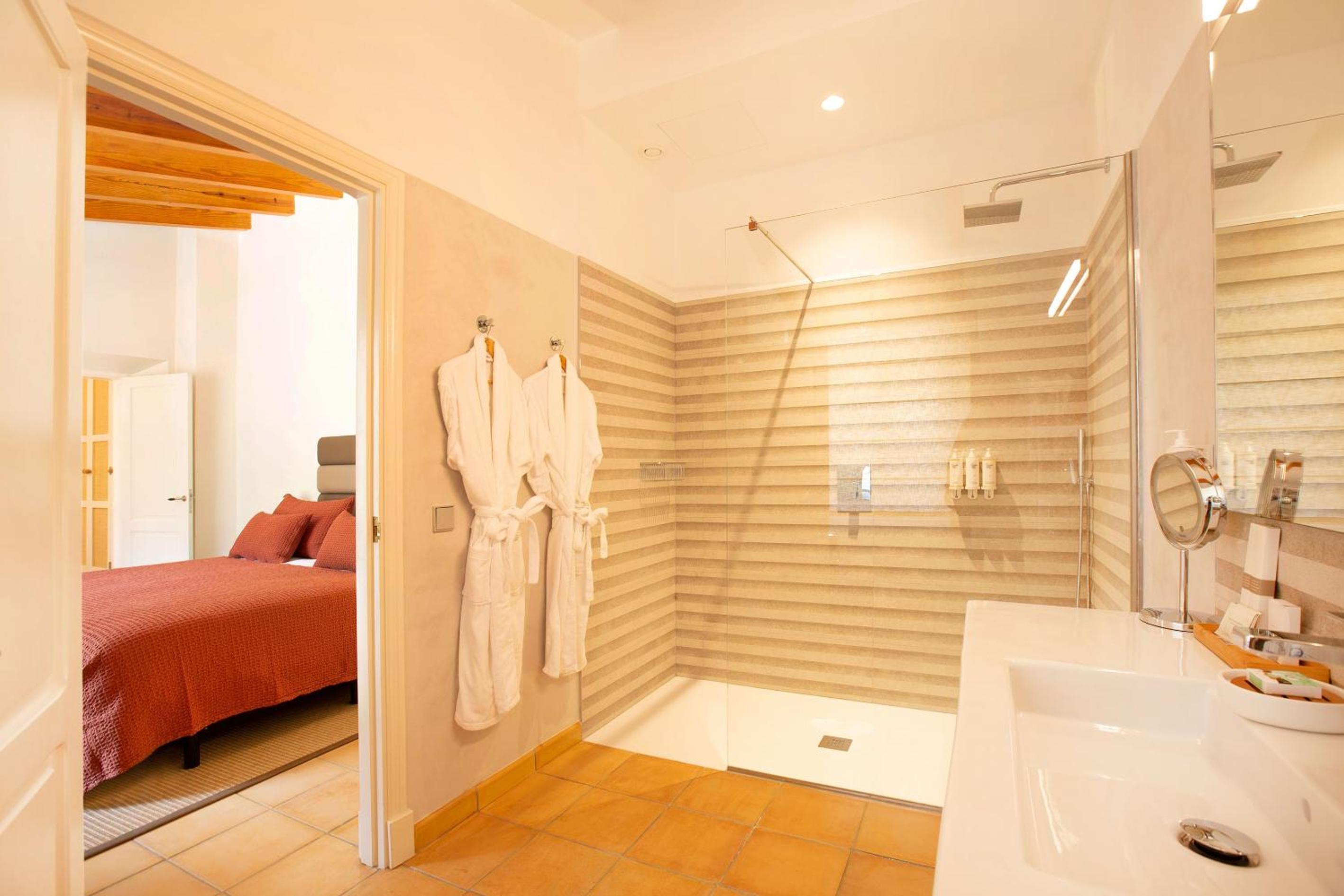Superior Double Room - Photo 4