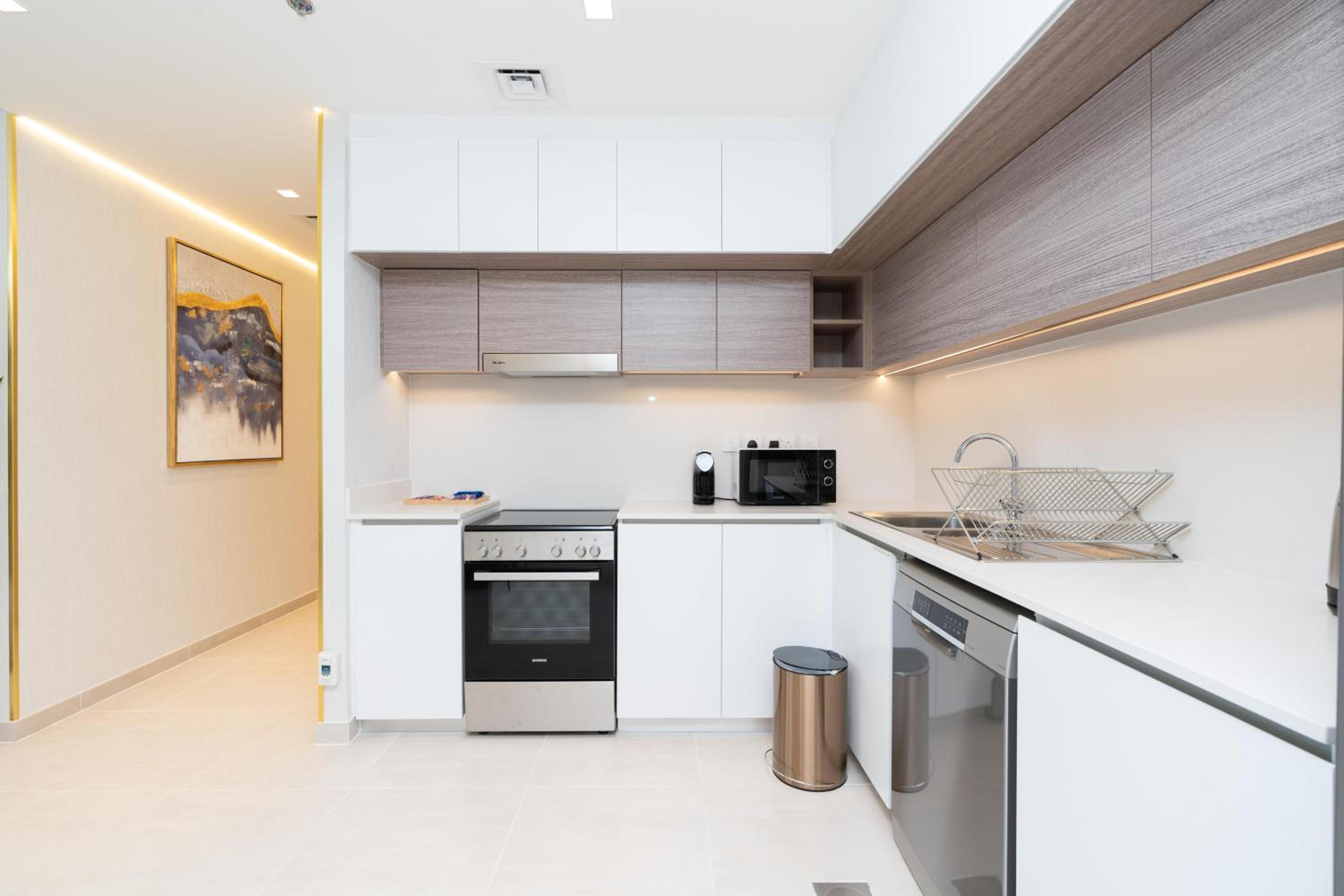 Two-Bedroom Apartment with Balcony photo 1