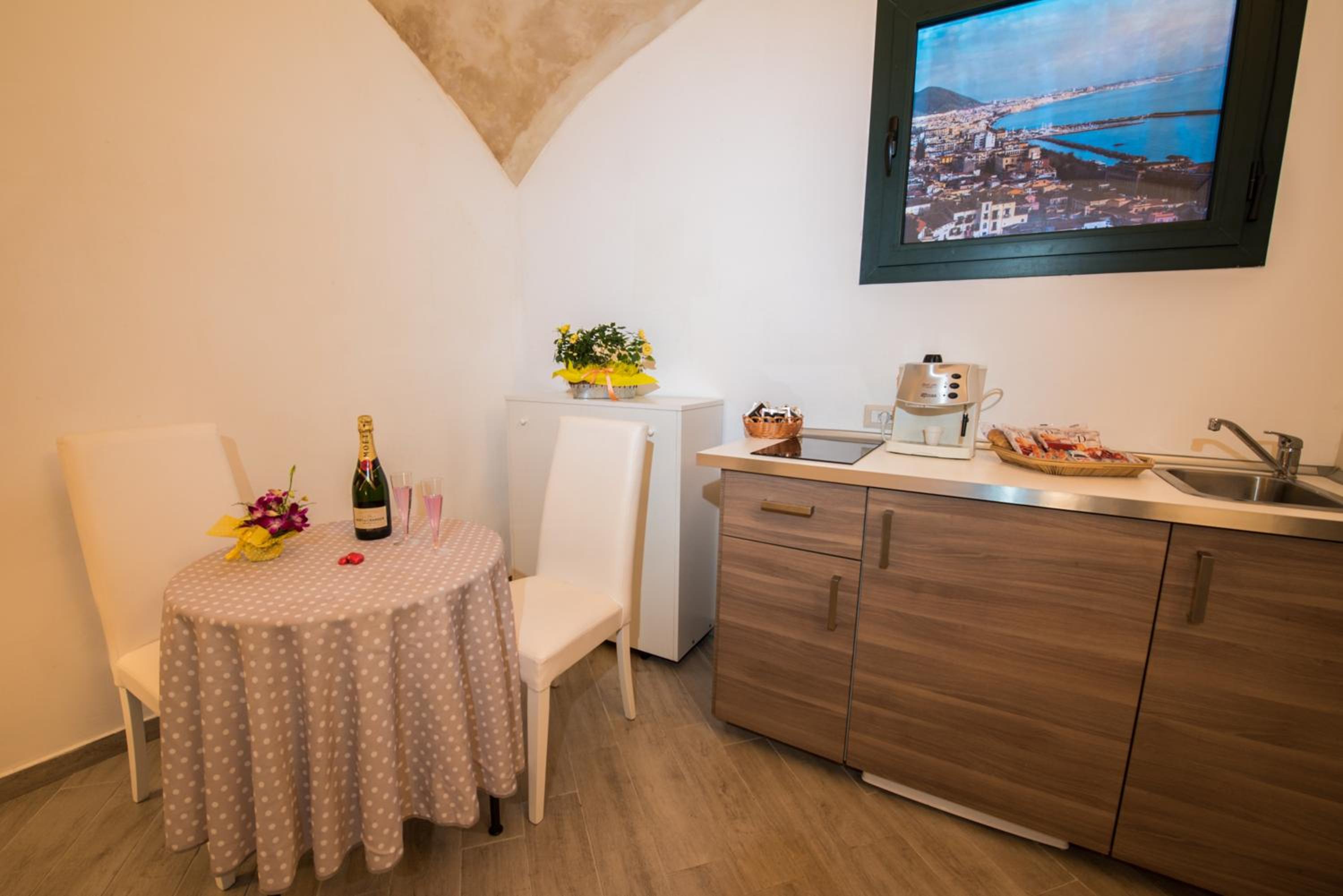 Triple Room - Photo 17