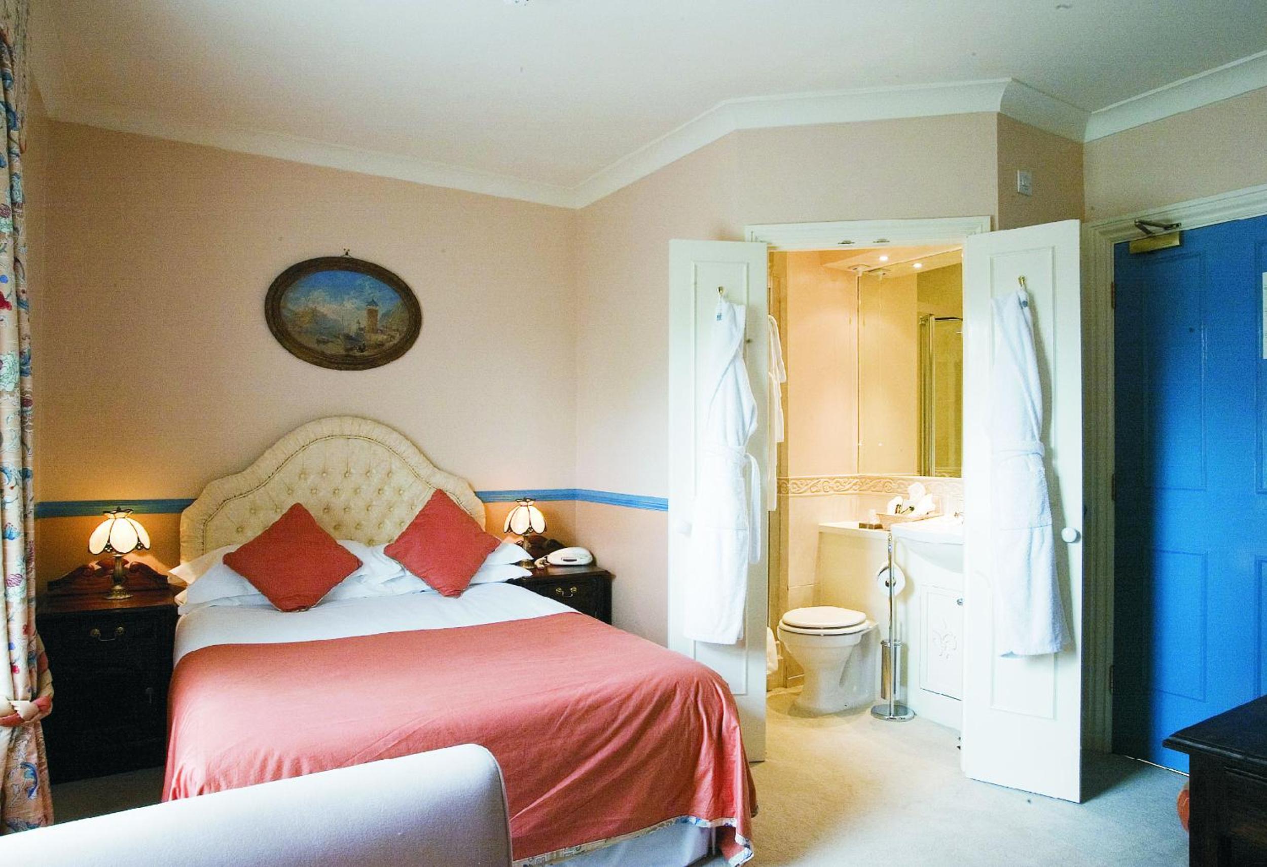 Standard Double Room - Photo 3