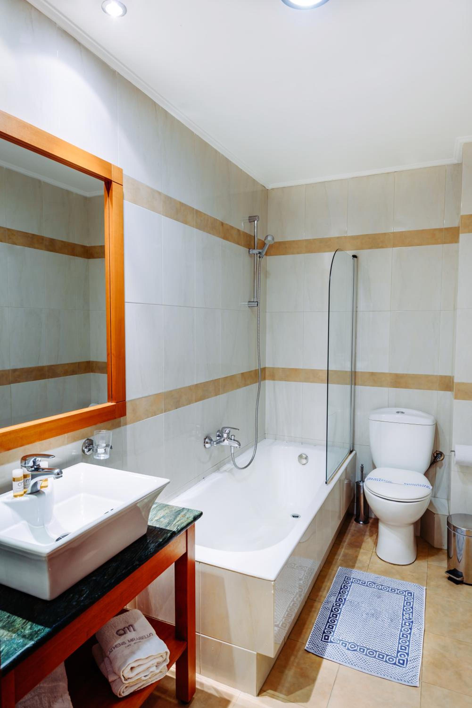 Double or Twin Room photo 3