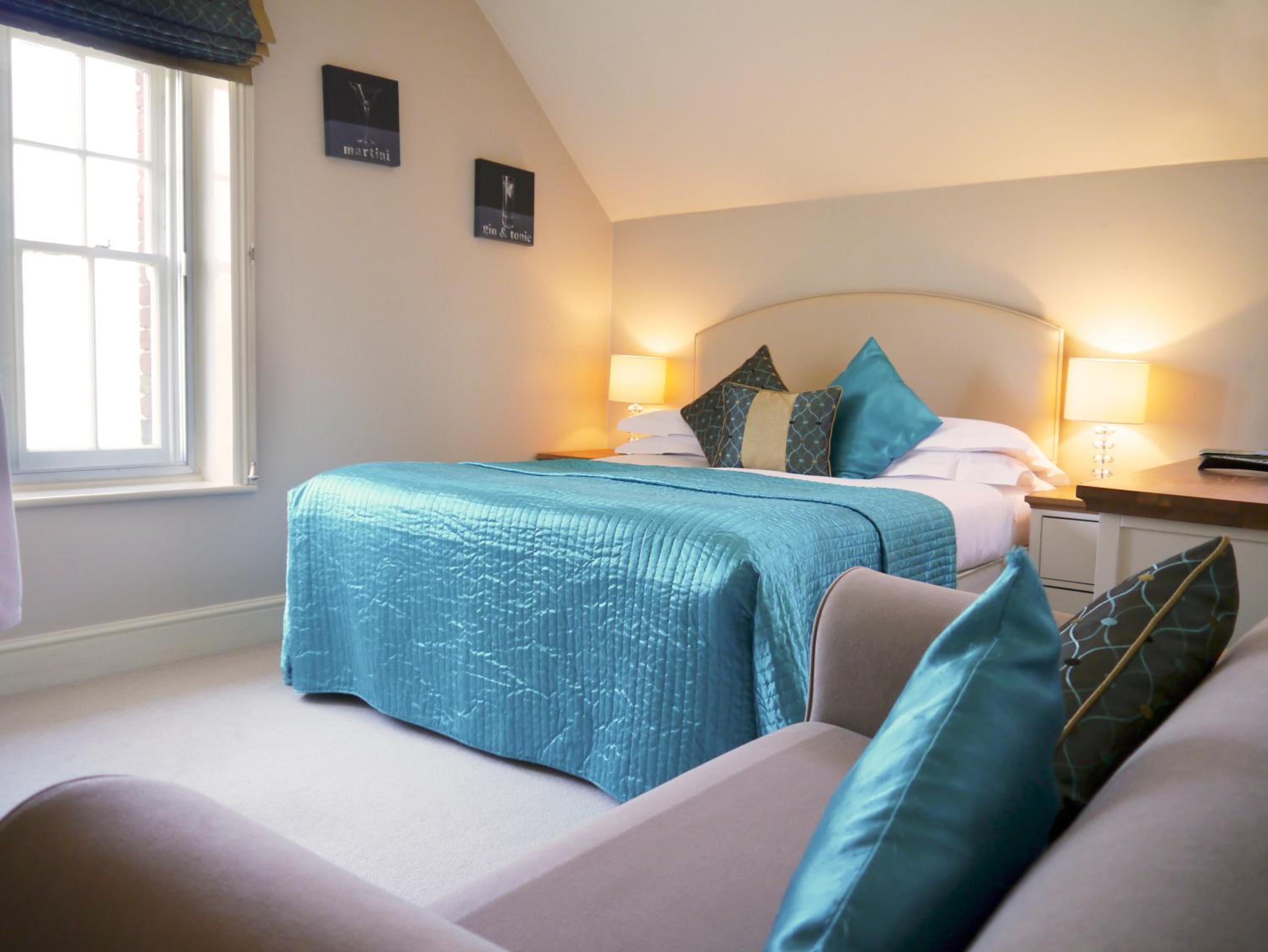 Standard Double Room - Photo 7