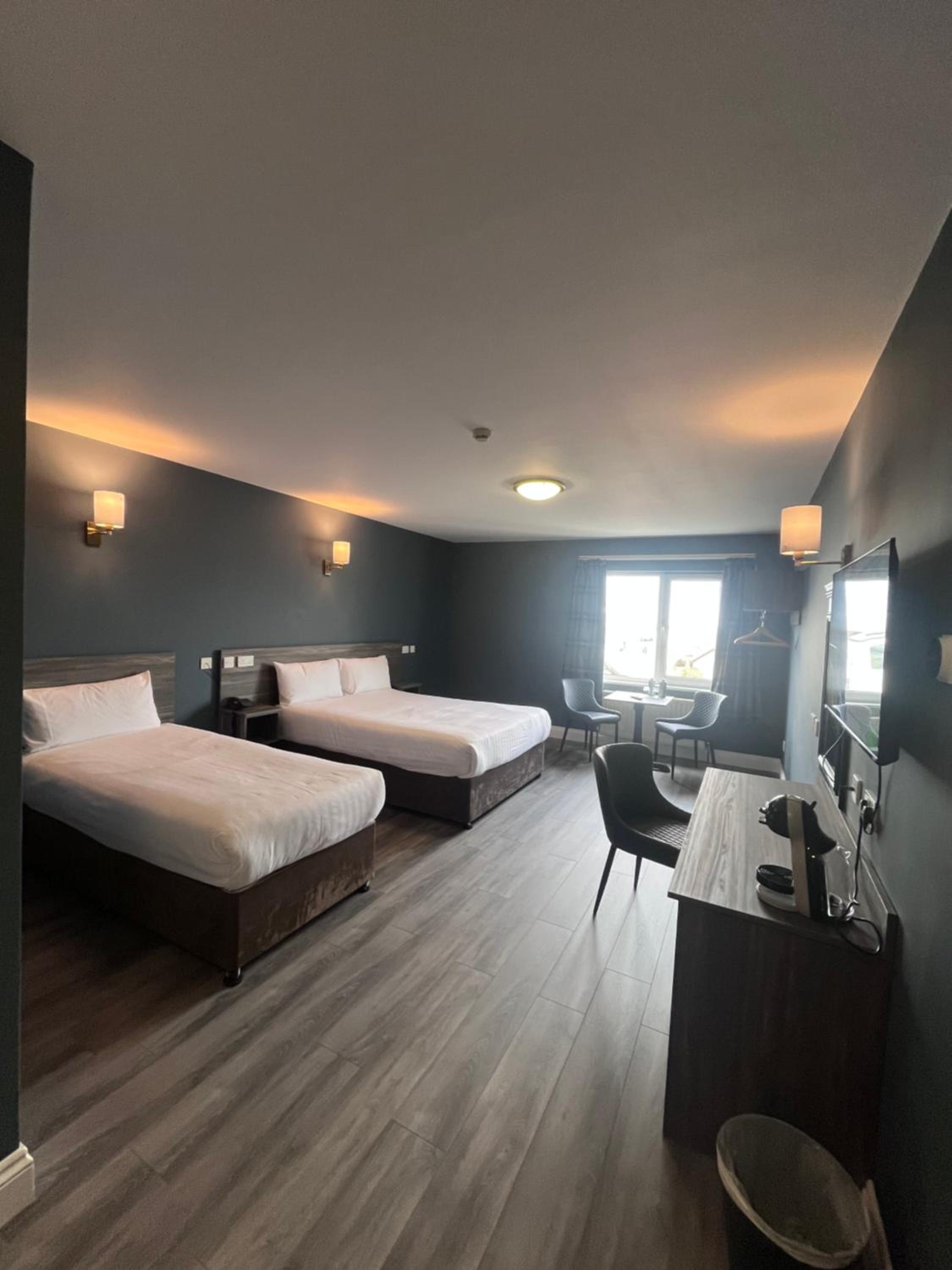Superior Twin Room with Sea View photo 3