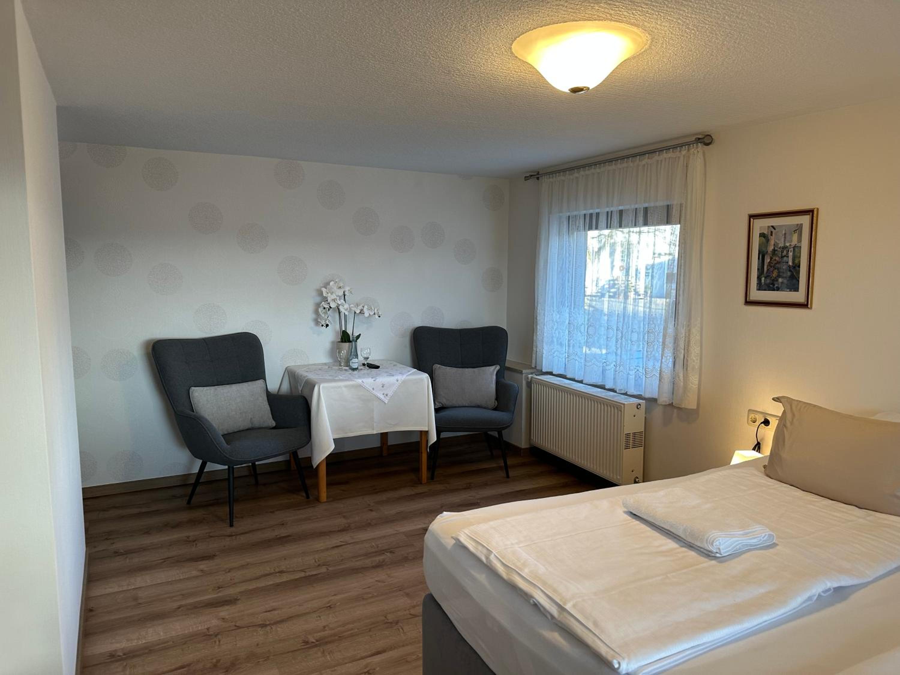 Small Double Room photo 3