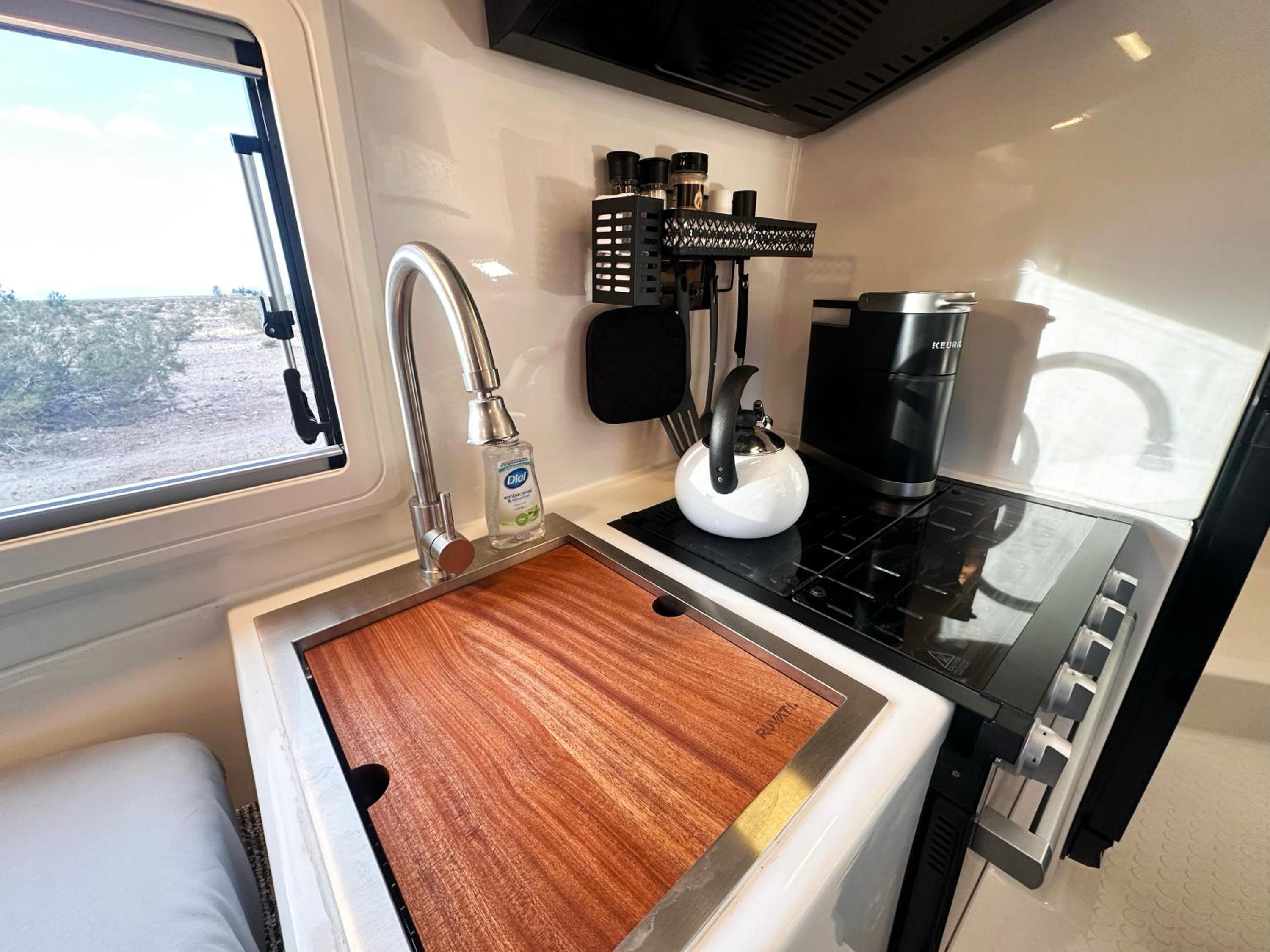 Caravan - Photo 11