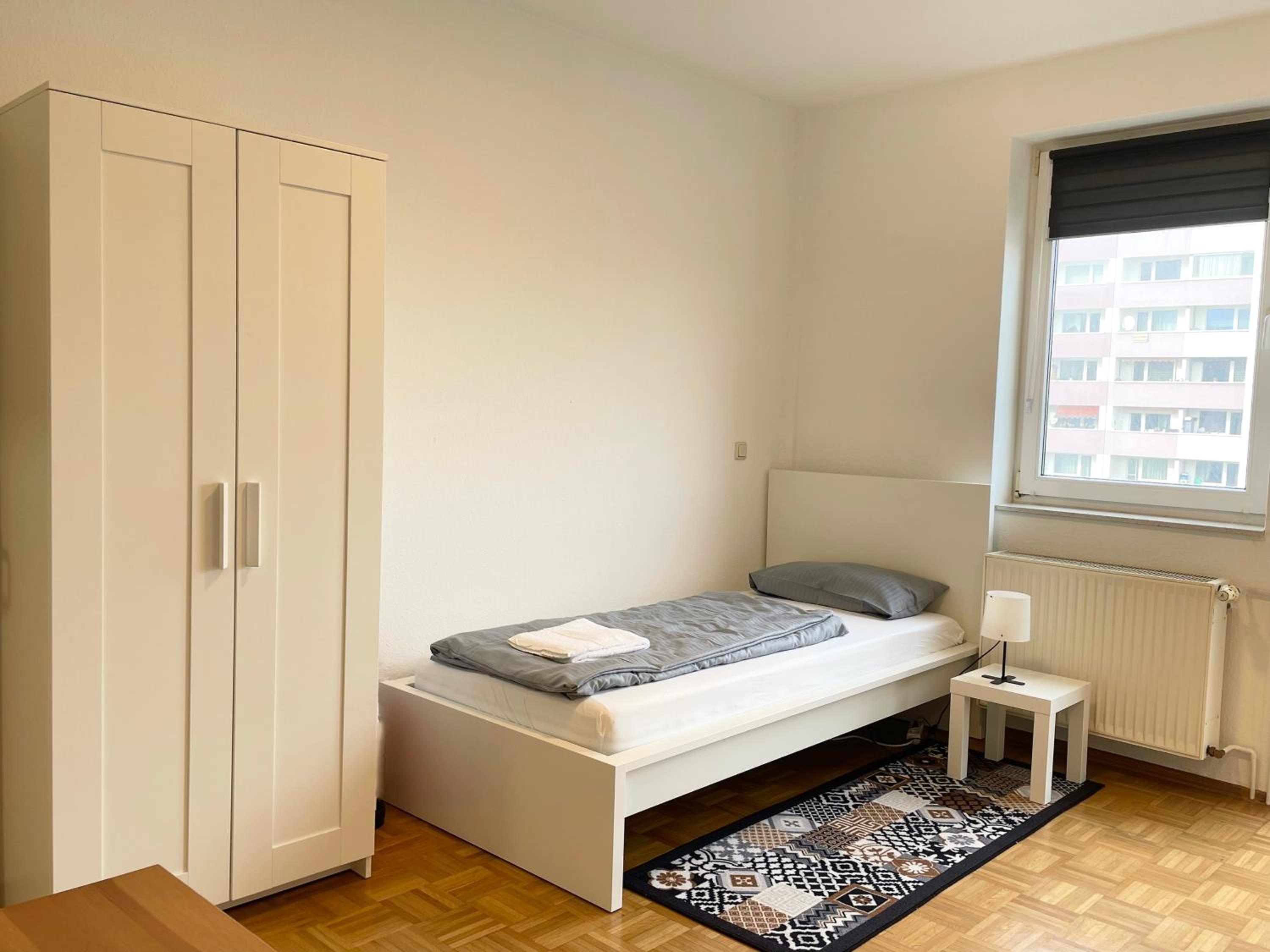 Studio Apartment photo 1