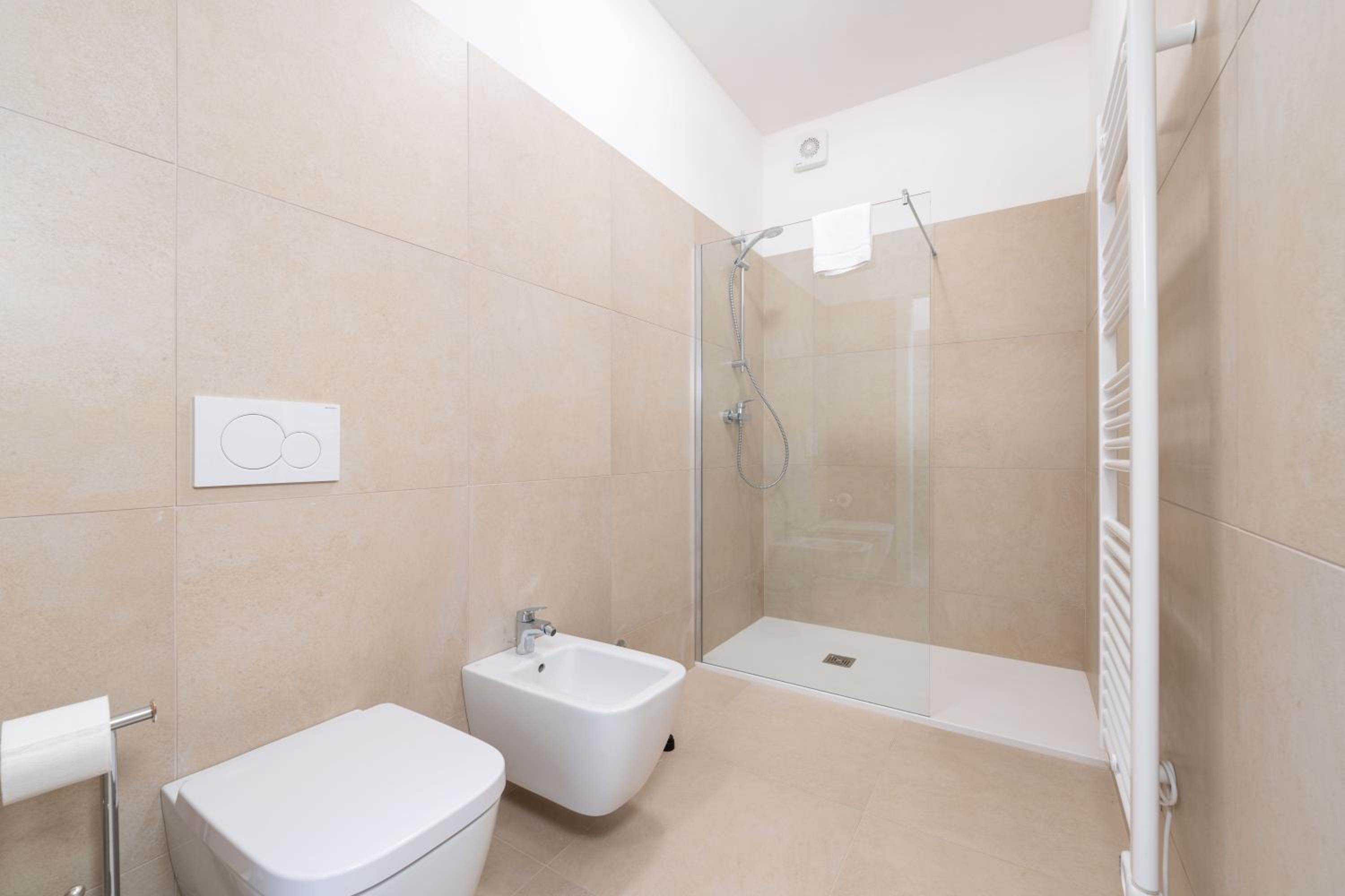 Double Room with Terrace - Photo 3