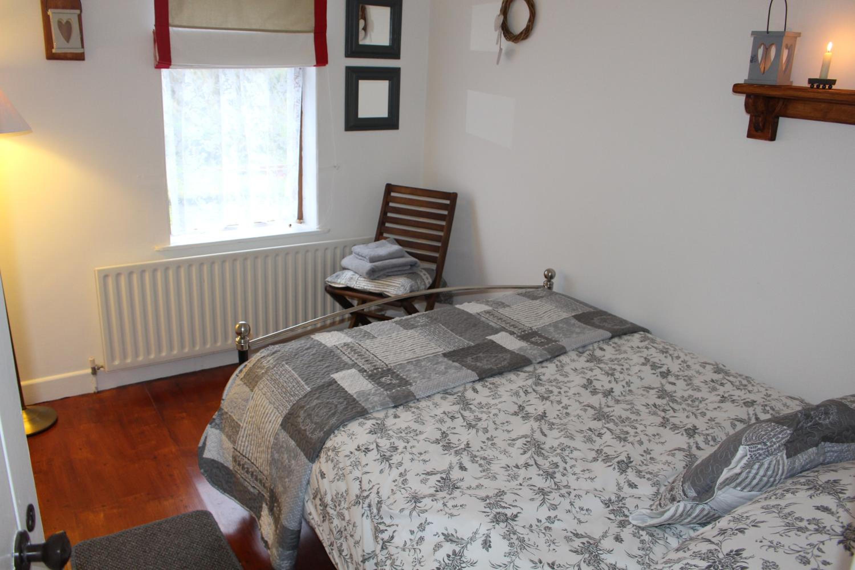 Two-Bedroom House photo 2