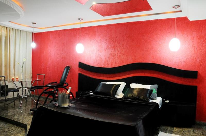 Suite with Hot Tub