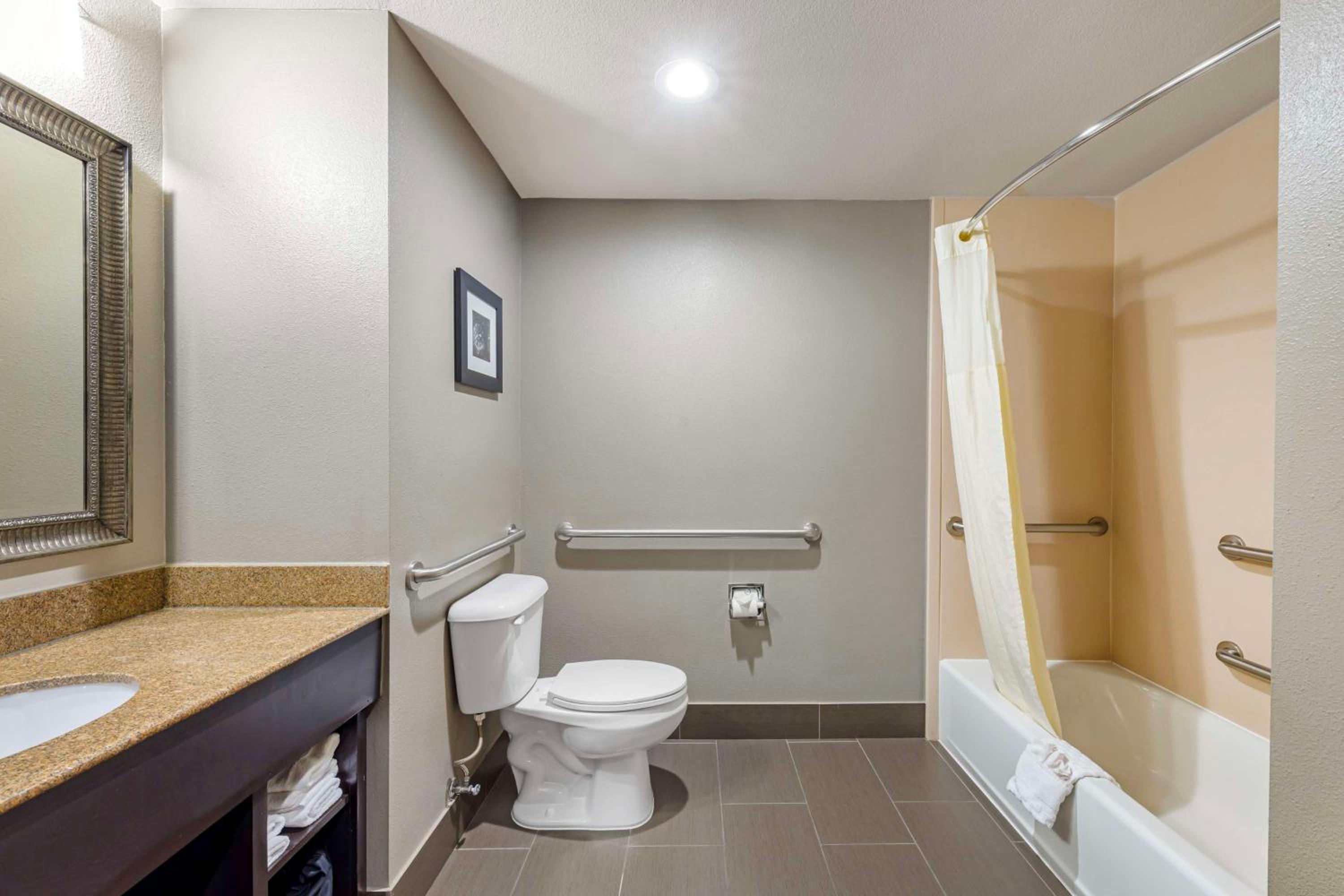 King Room with Bath Tub - Communication Assistance/Non-Smoking