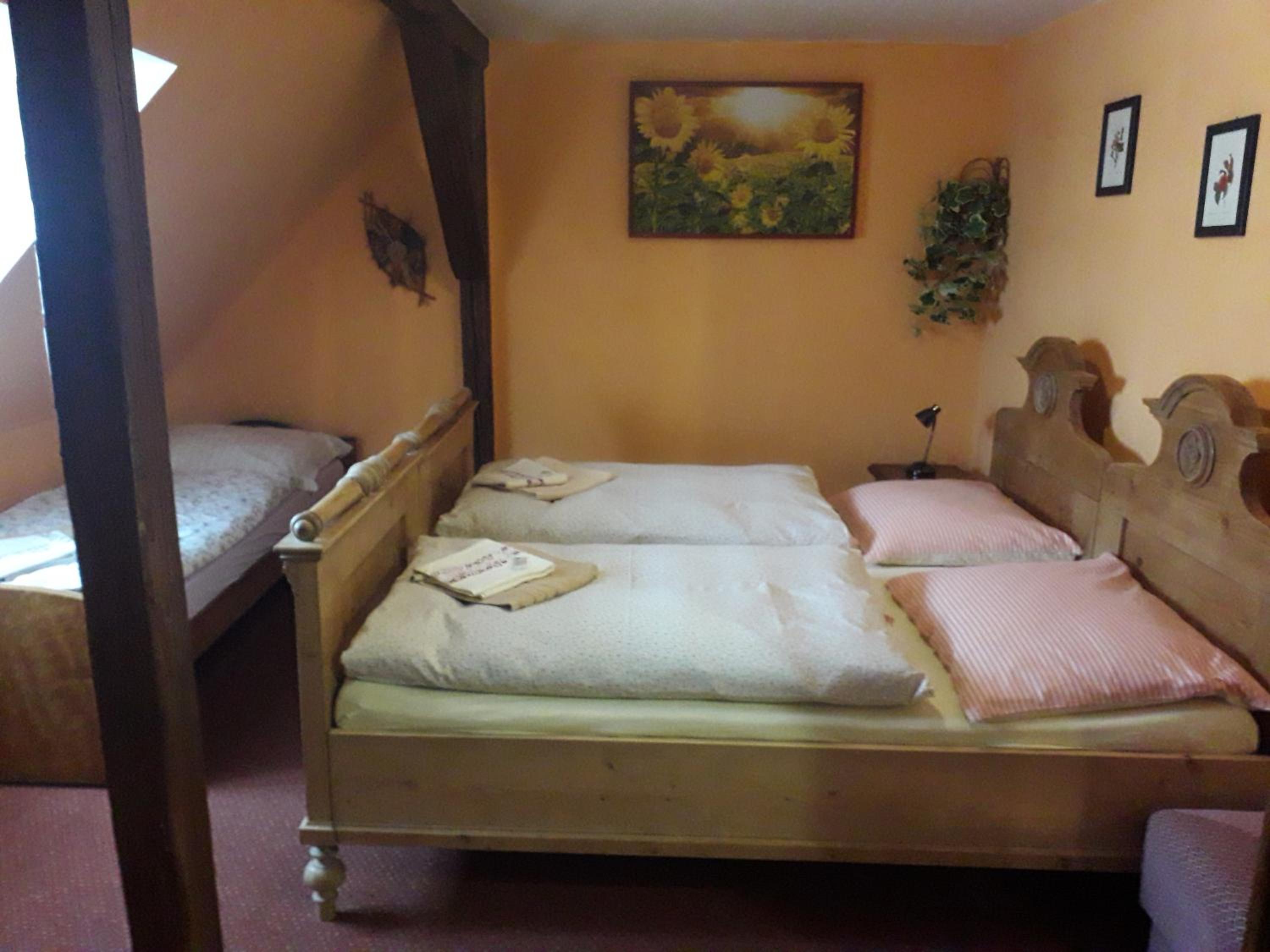 Double or Twin Room photo 3