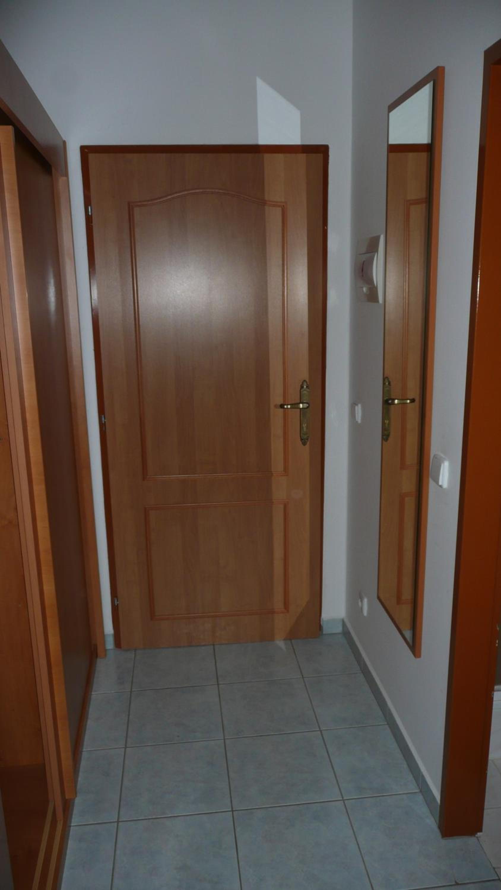 Single Room with Bathroom photo 2