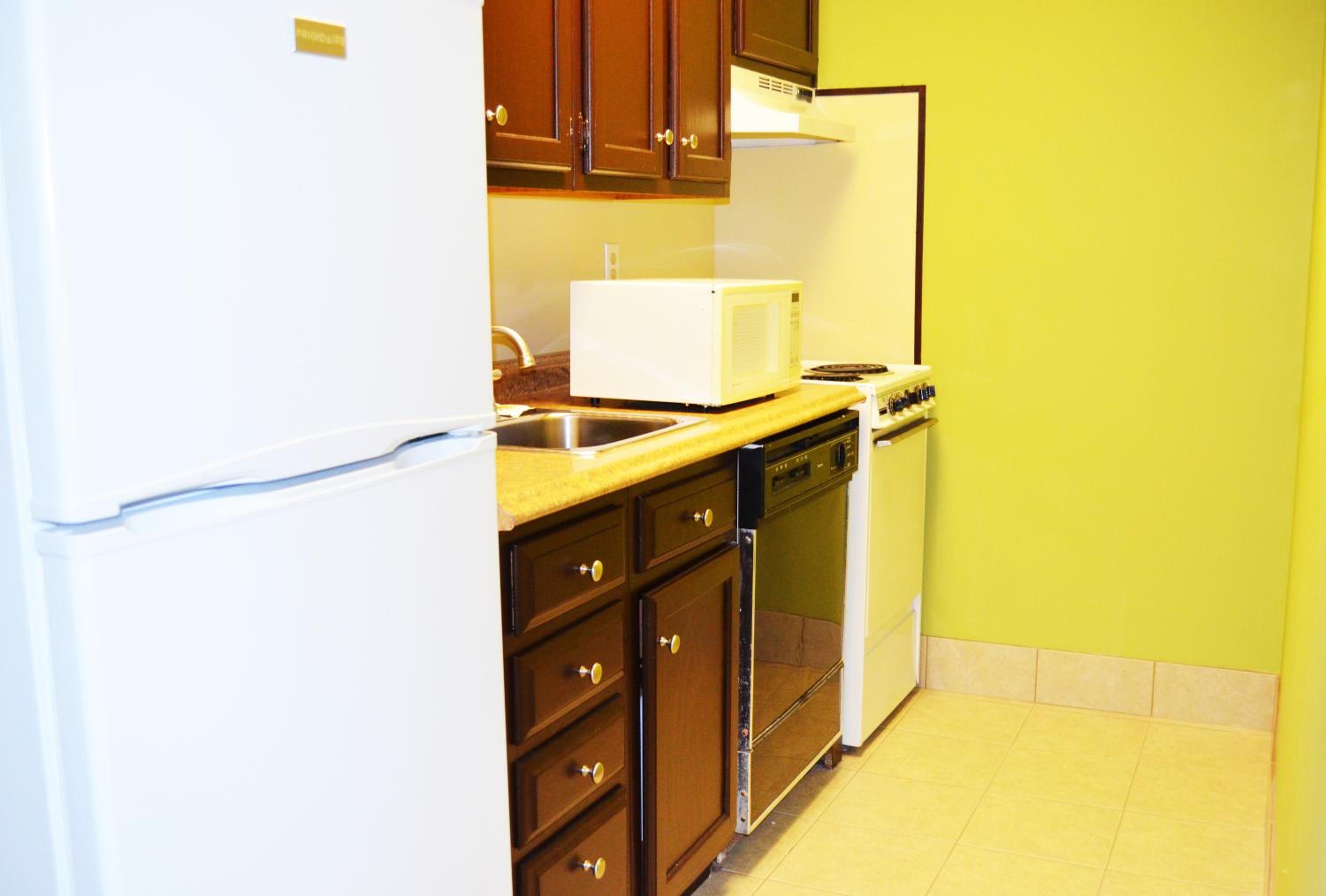 Deluxe Double Room with Kitchen