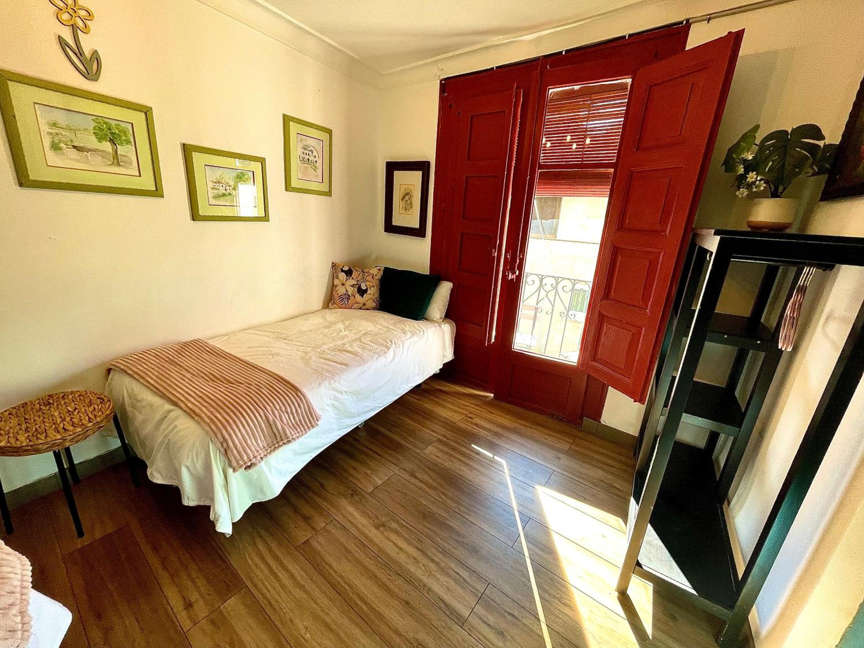 Classic Quadruple Room photo 3