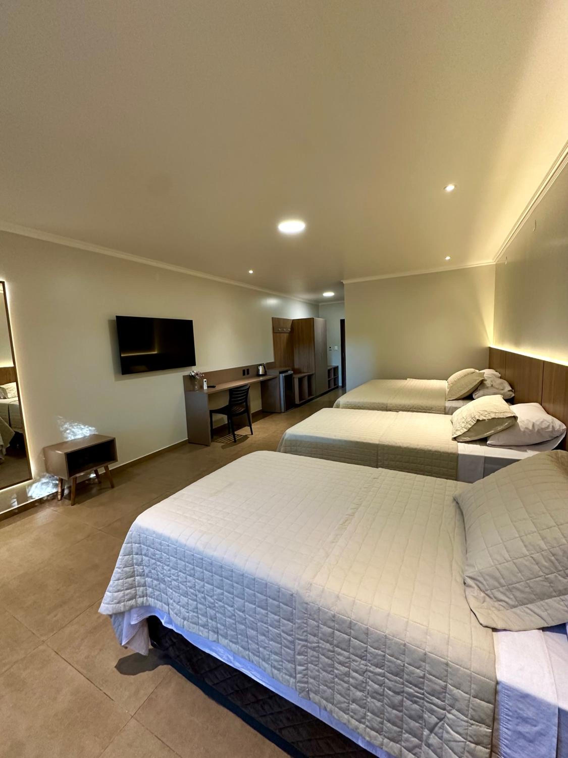 Superior Quadruple Room photo 1