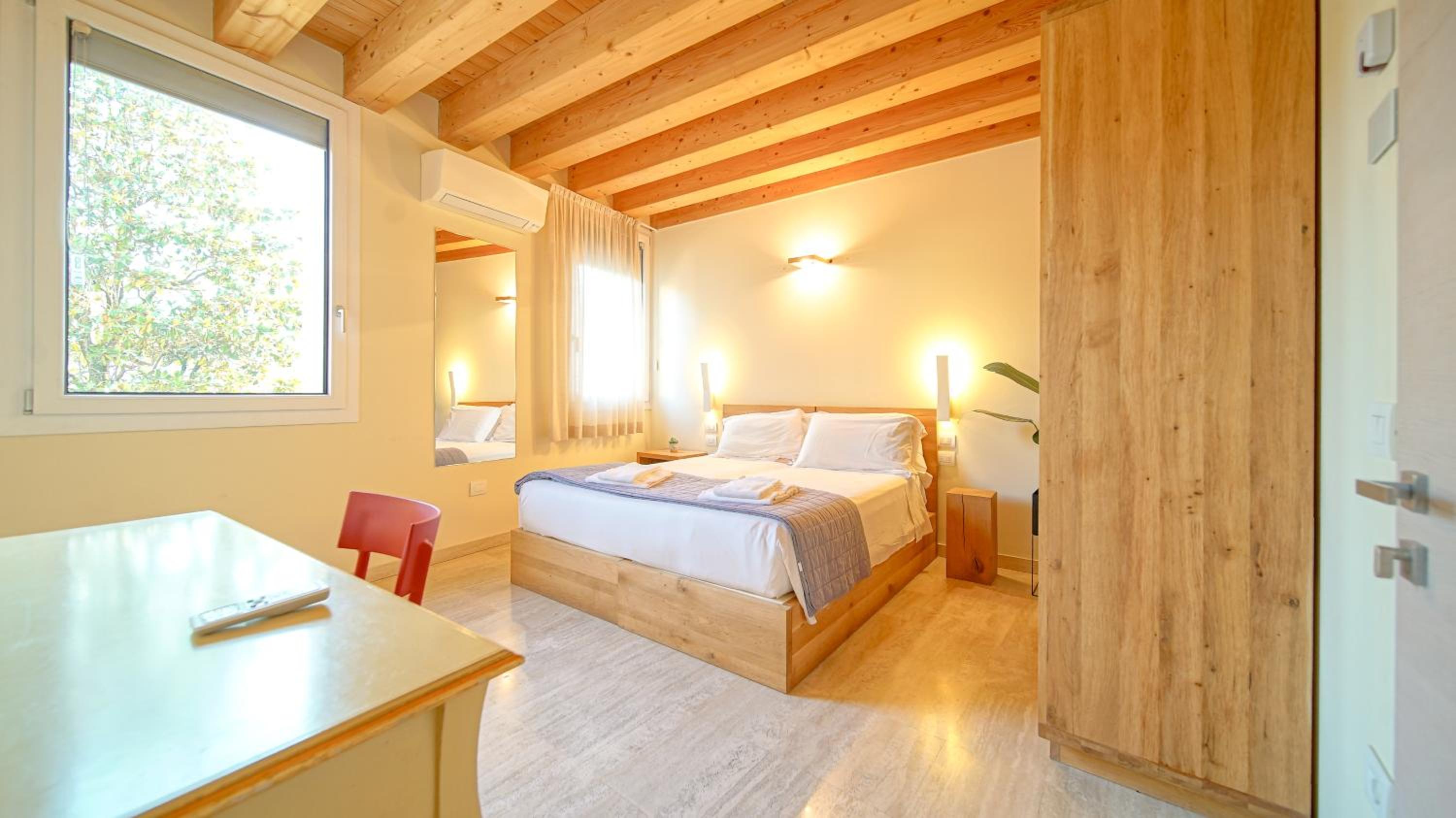 Comfort Quadruple Room