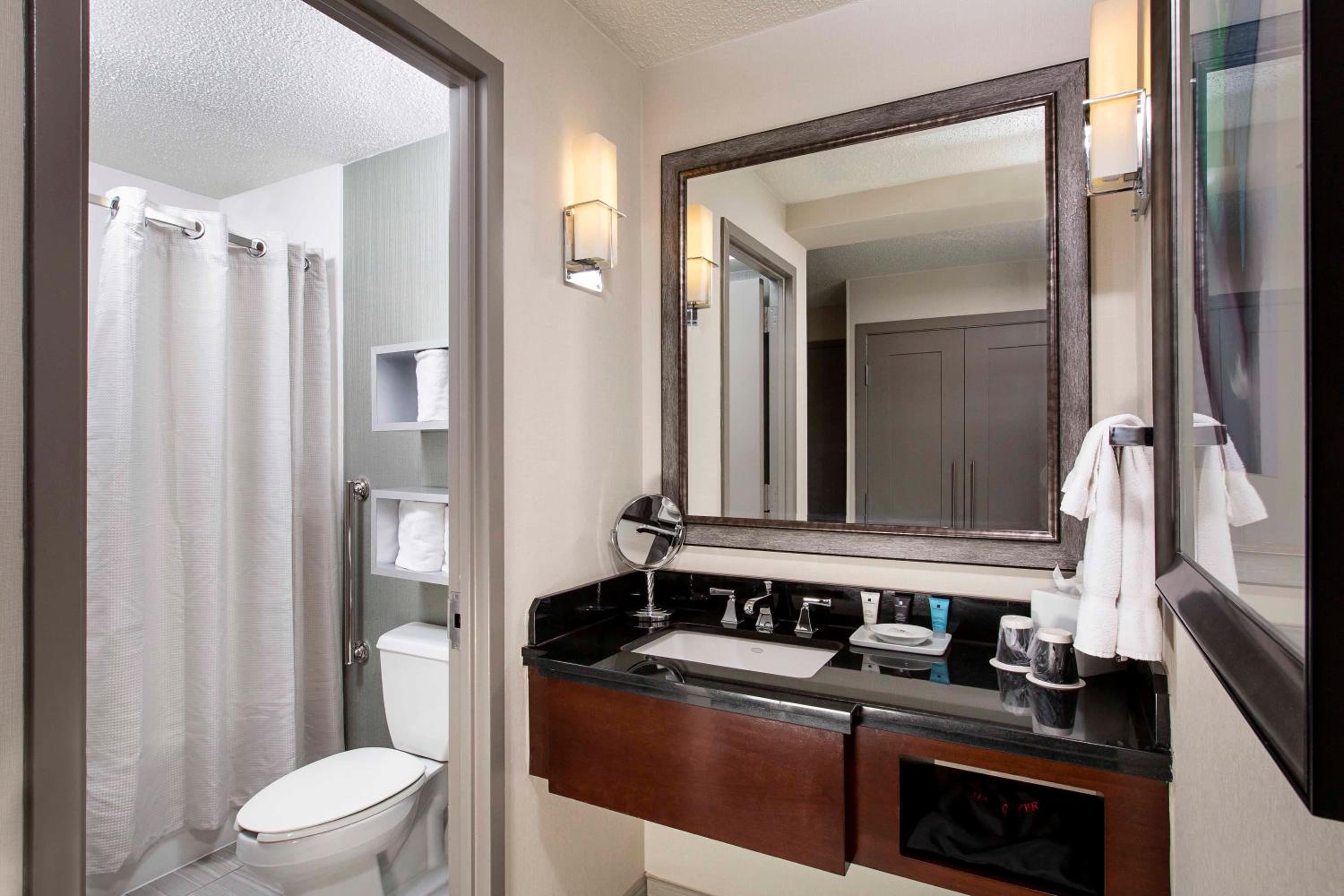 Standard Room - Photo 2
