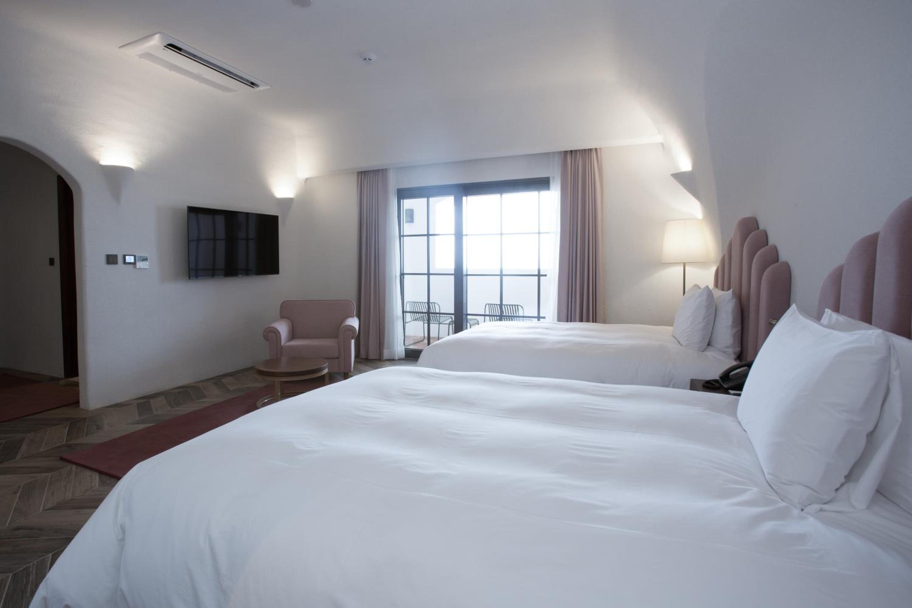 Lake Suite Room  photo 2