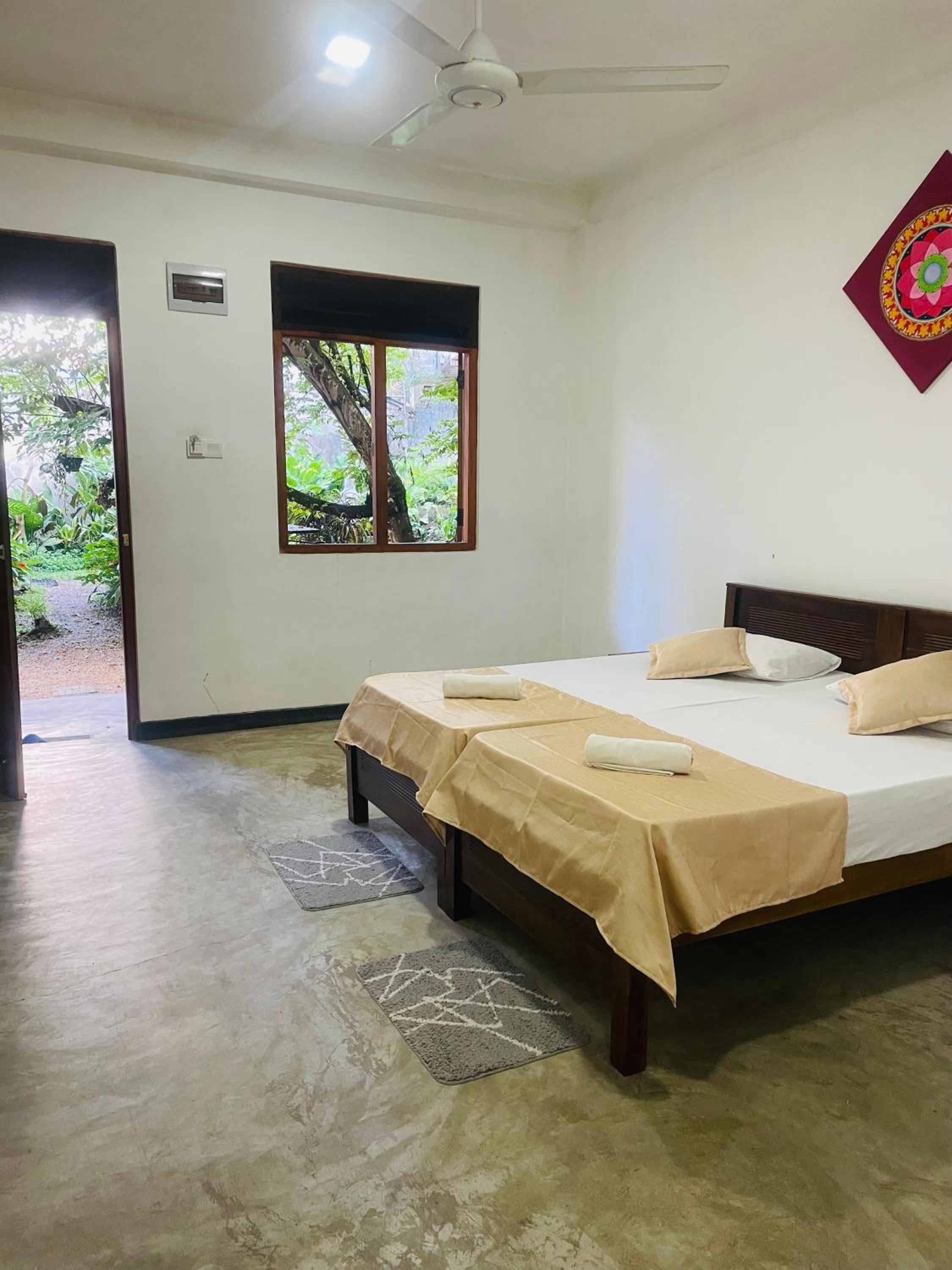 Deluxe Double or Twin Room with Garden View photo 3