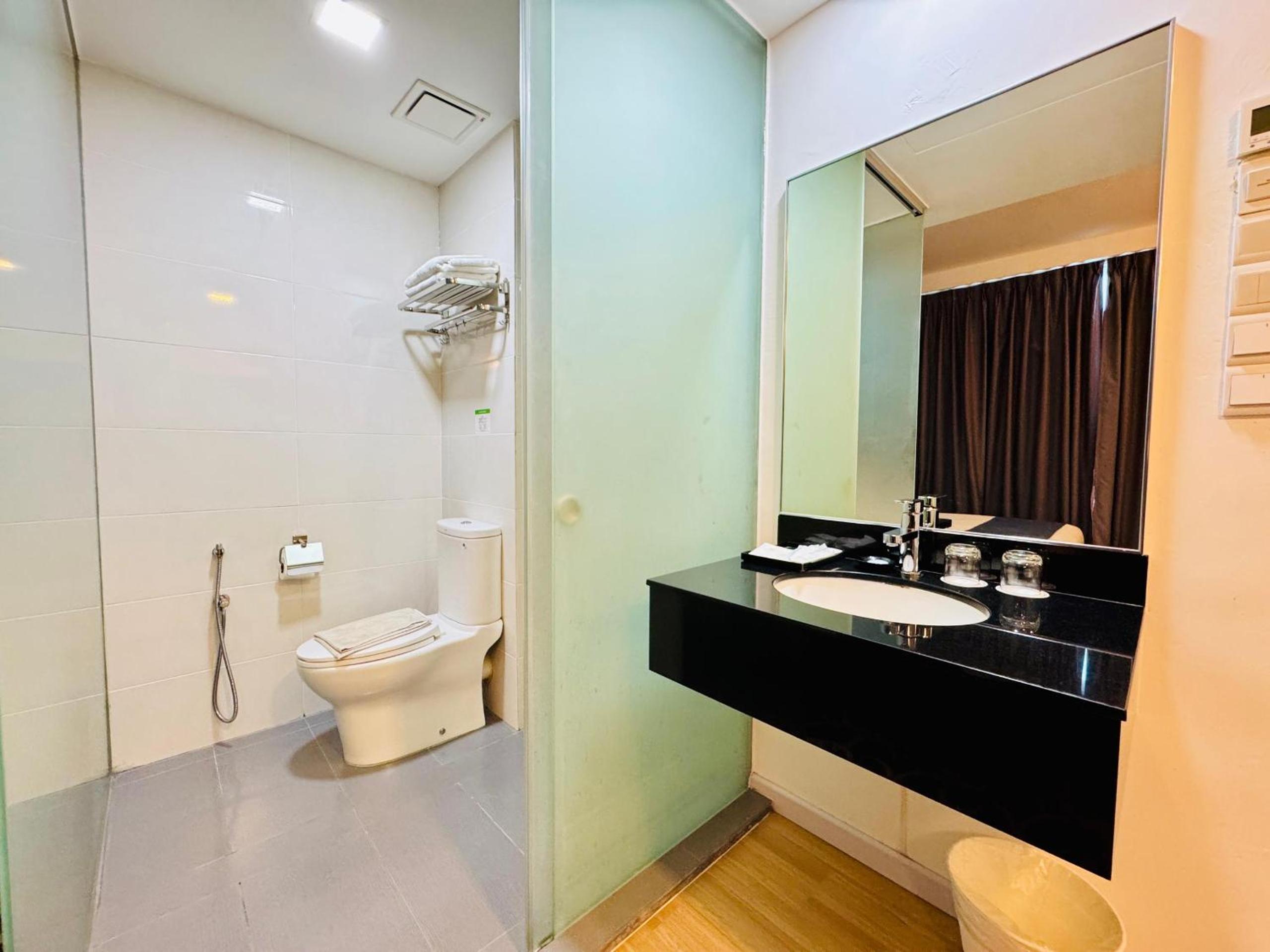 Twin Room with Balcony