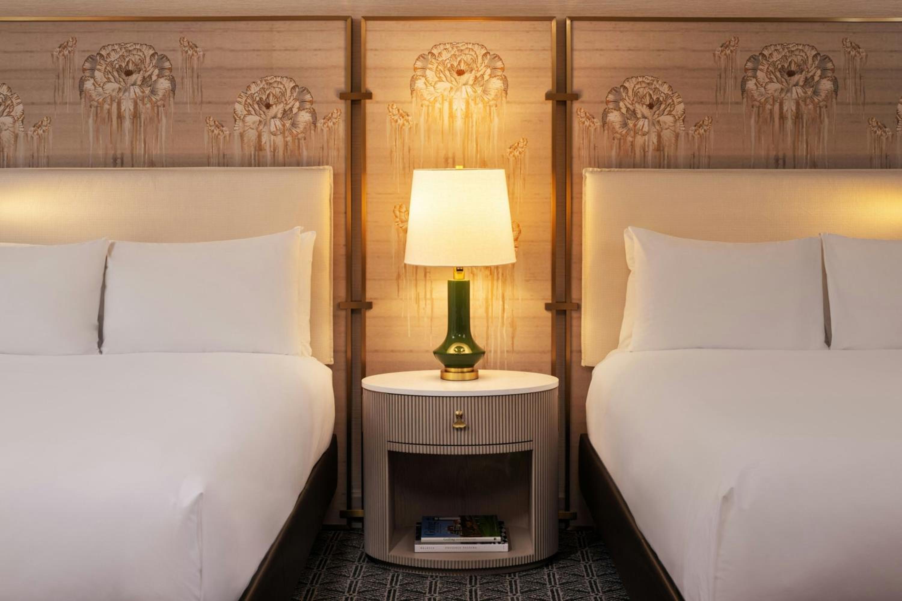 Deluxe Room with Two Queen Beds, Adapted Tub and City View - Mobility and Hearing Accessible